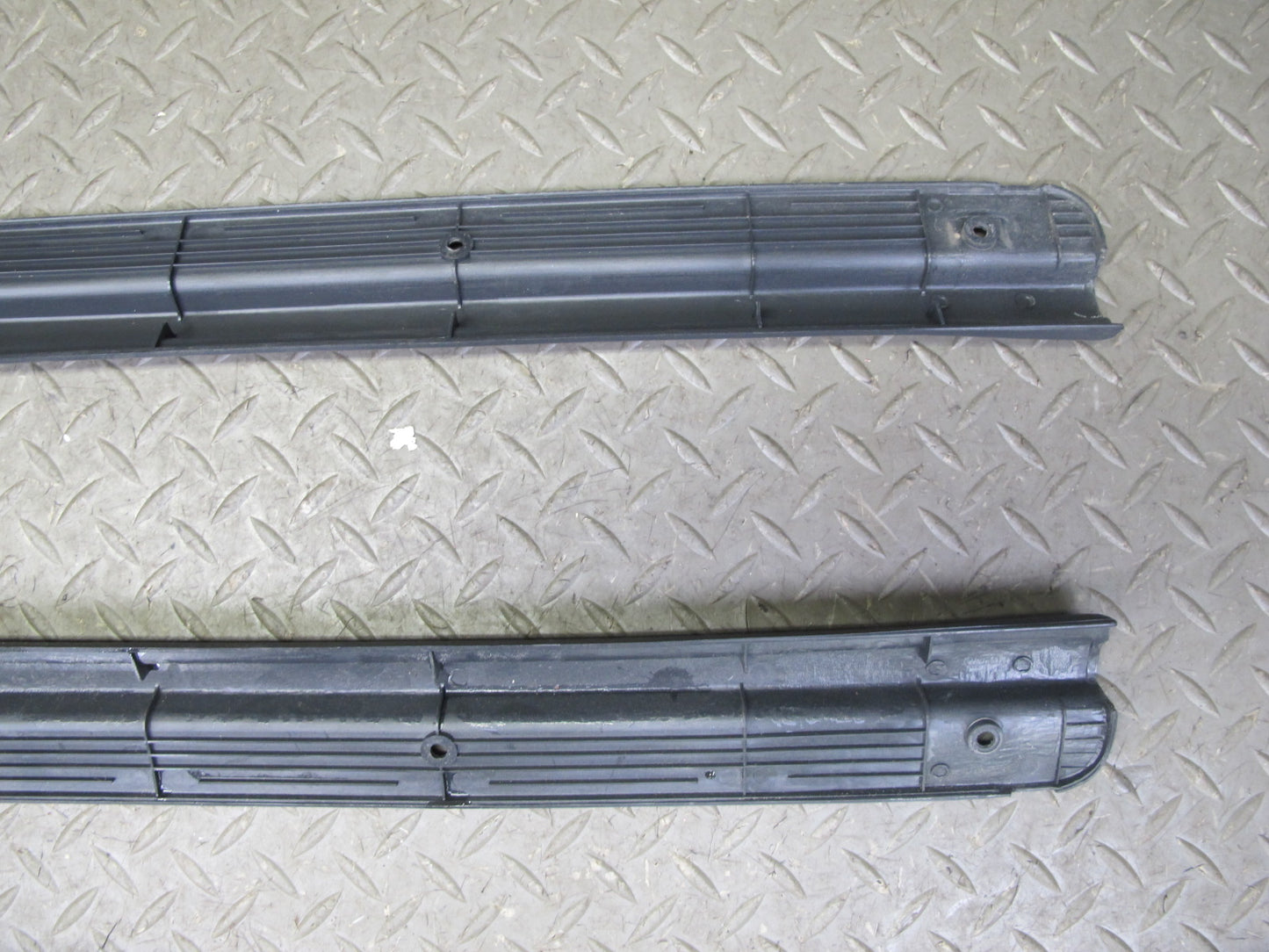 90-96 Nissan Z32 300ZX 2+0 Set of 2 Door Scuff Plate Sill Trim Cover OEM