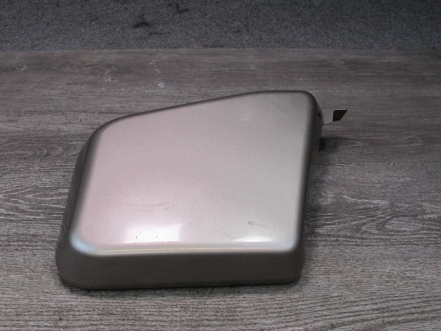 2003-2009 Hummer H2 Front Right Pass Side Cowl Vent Panel END Cap Cover