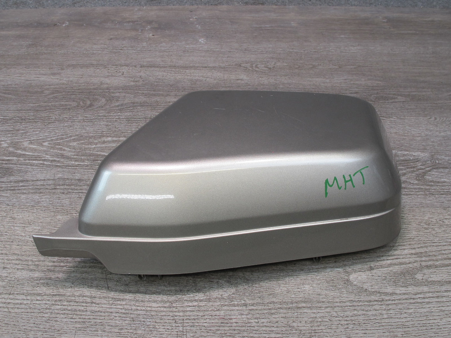 2003-2009 Hummer H2 Front Right Pass Side Cowl Vent Panel END Cap Cover