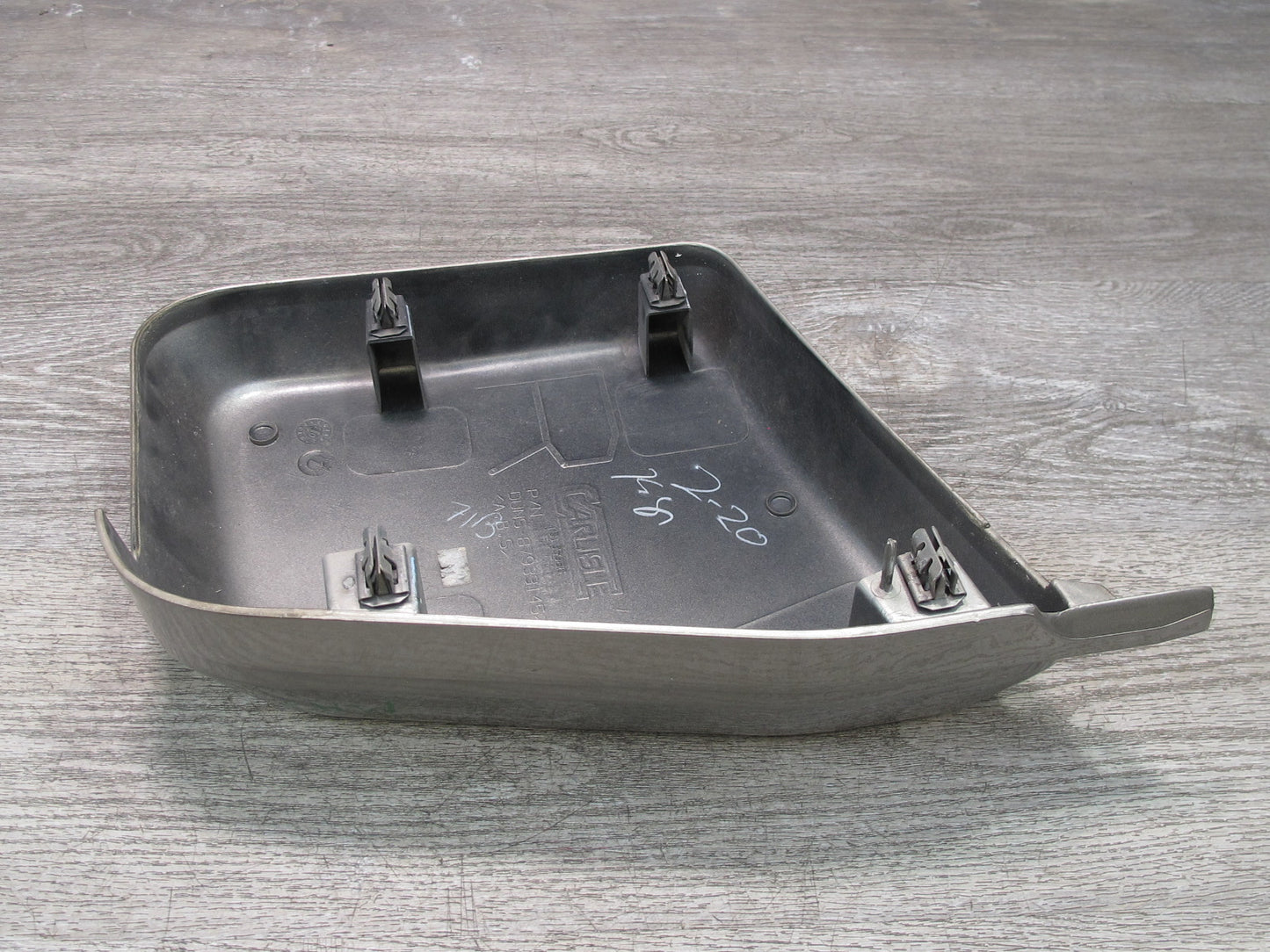 2003-2009 Hummer H2 Front Right Pass Side Cowl Vent Panel END Cap Cover