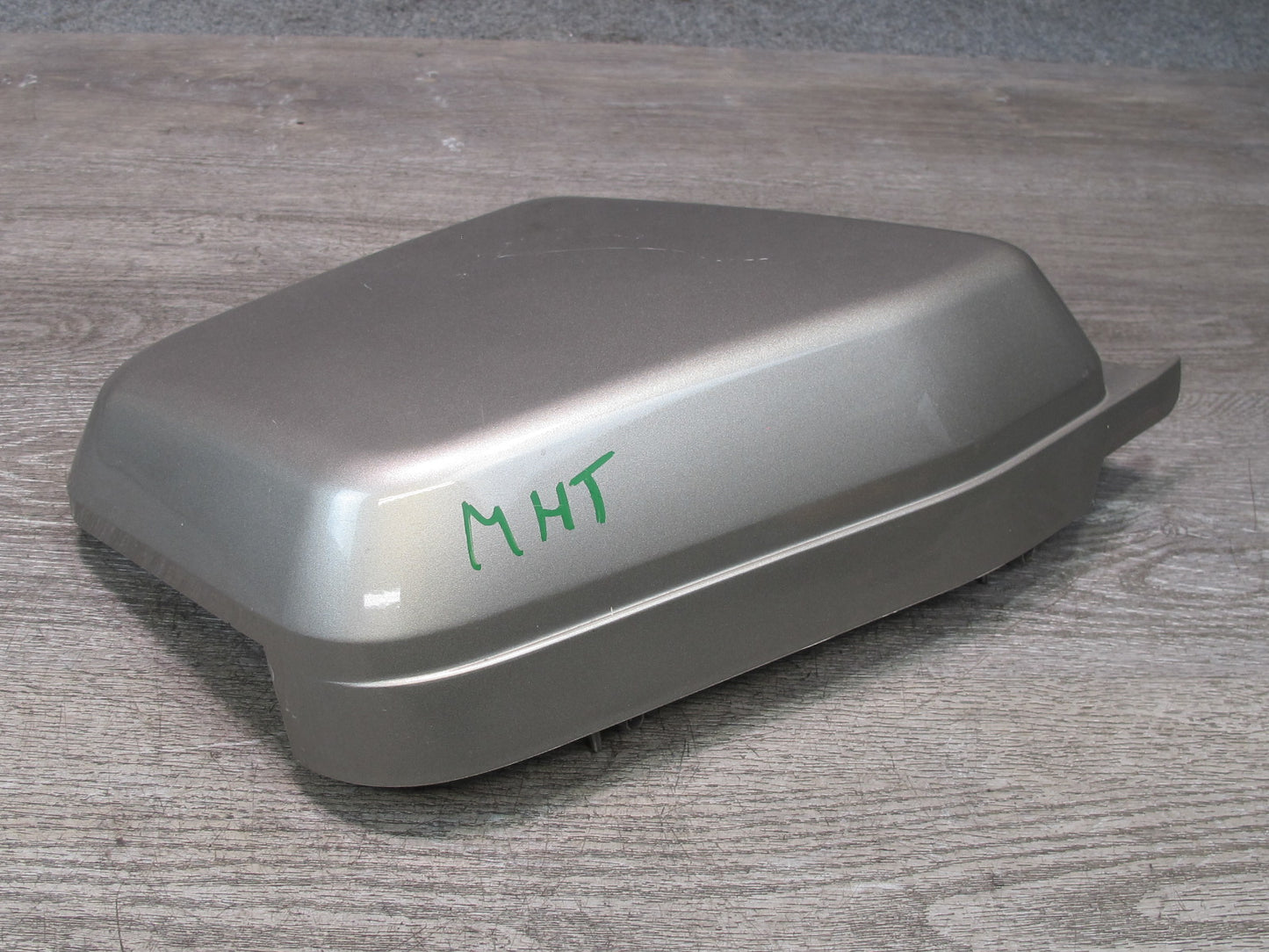 2003-2009 Hummer H2 Front Left Driver Side Cowl Vent Panel END Cap Cover