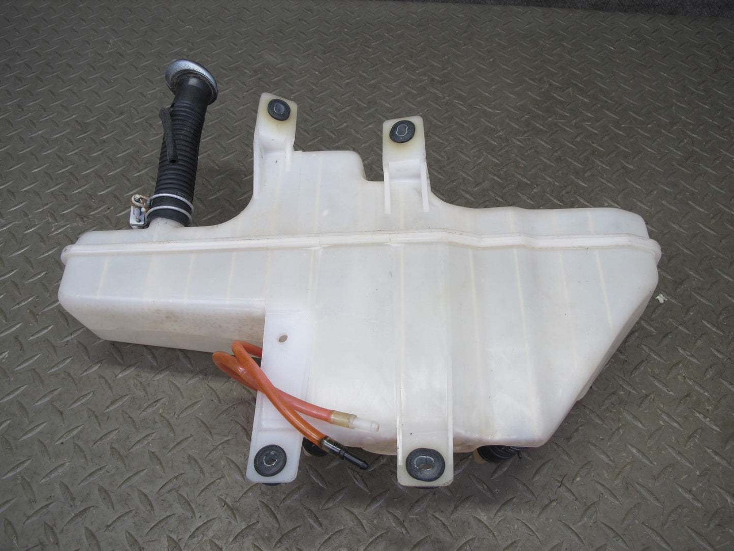 90-94 Nissan Z32 300ZX 2+0 Windshield Washer Reservoir Tank w Pumps OEM