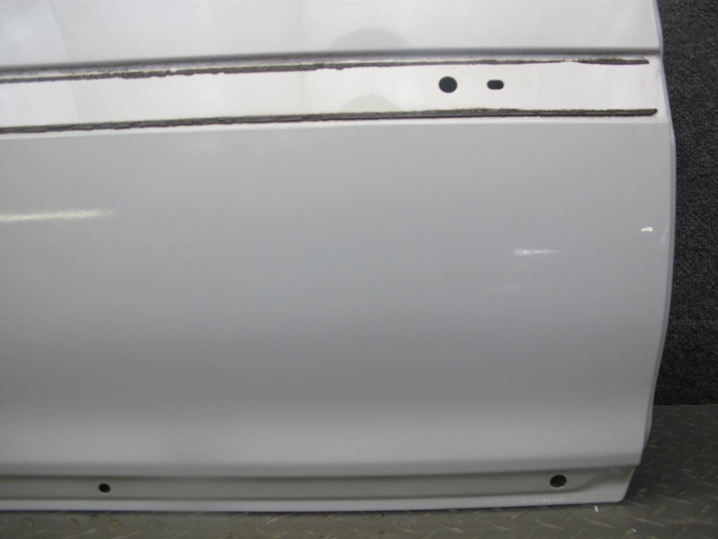 96-00 Toyota MARK2 JZX100 Tourer Rear Right Door Shell Panel White Pearl 37k OEM