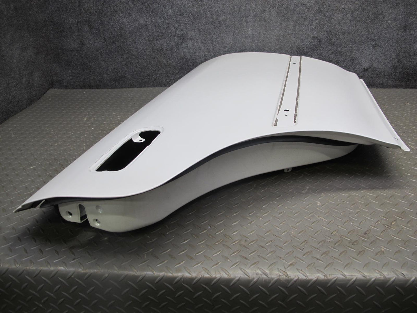 96-00 Toyota MARK2 JZX100 Tourer Rear Right Door Shell Panel White Pearl 37k OEM