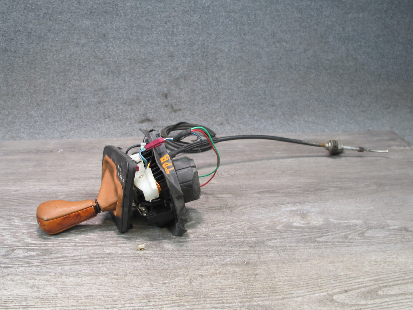 02-06 BMW E46 330ci A/T Automatic Transmission Gear Shifter w Cable & Knob OEM