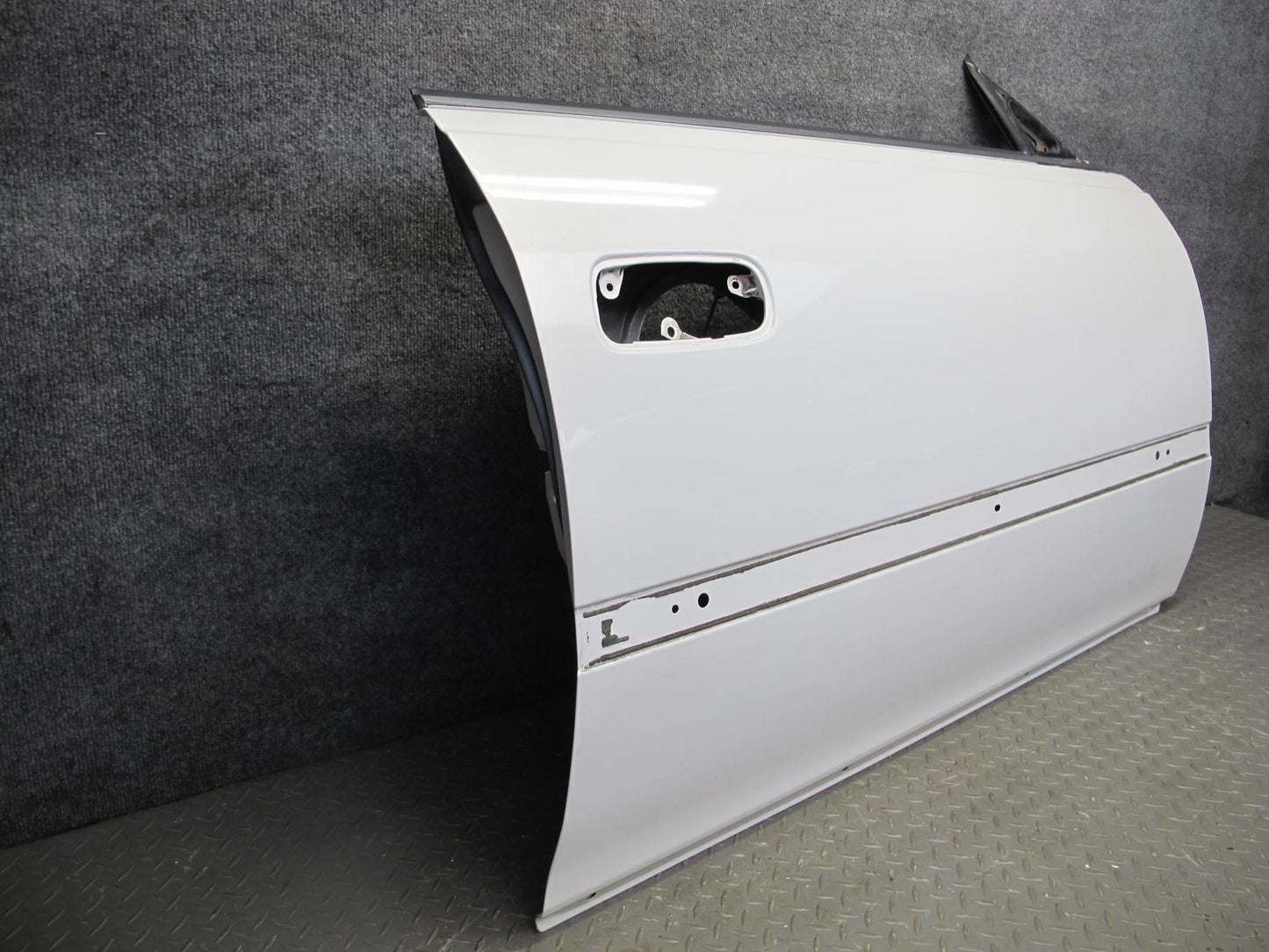 96-00 Toyota MARK2 JZX100 Tourer Front Right Door Shell Panel White 37k Mile OEM