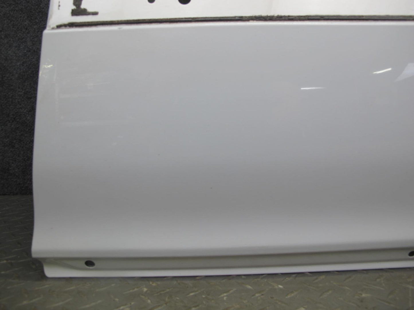 96-00 Toyota MARK2 JZX100 Tourer Front Right Door Shell Panel White 37k Mile OEM