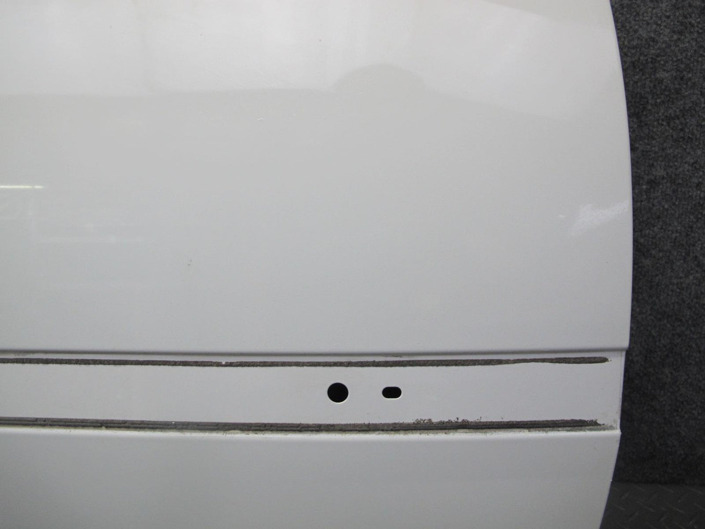 96-00 Toyota MARK2 JZX100 Tourer Front Right Door Shell Panel White 37k Mile OEM