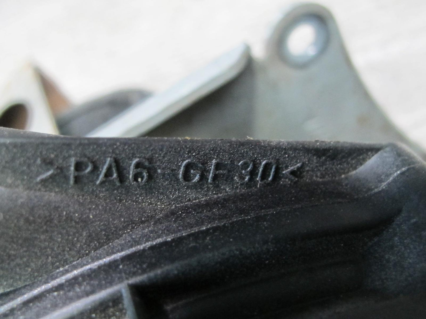 01-06 BMW E46 330ci Secondary Air Injection Smog Pump OEM