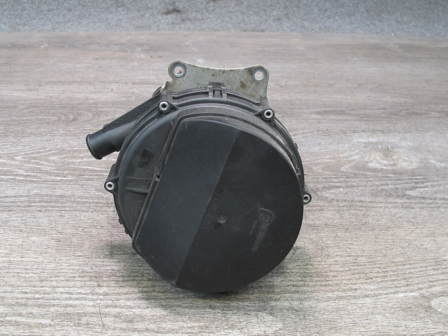 01-06 BMW E46 330ci Secondary Air Injection Smog Pump OEM