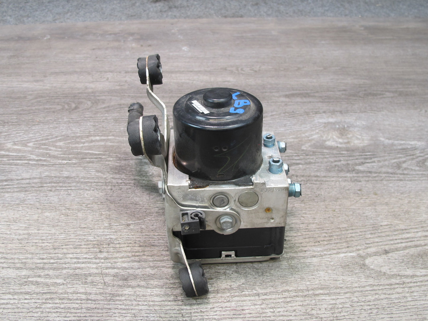 2012-2018 BMW F12 F13 M6 S63T ABS Pump Anti Lock Brake Pump Module DSC Unit