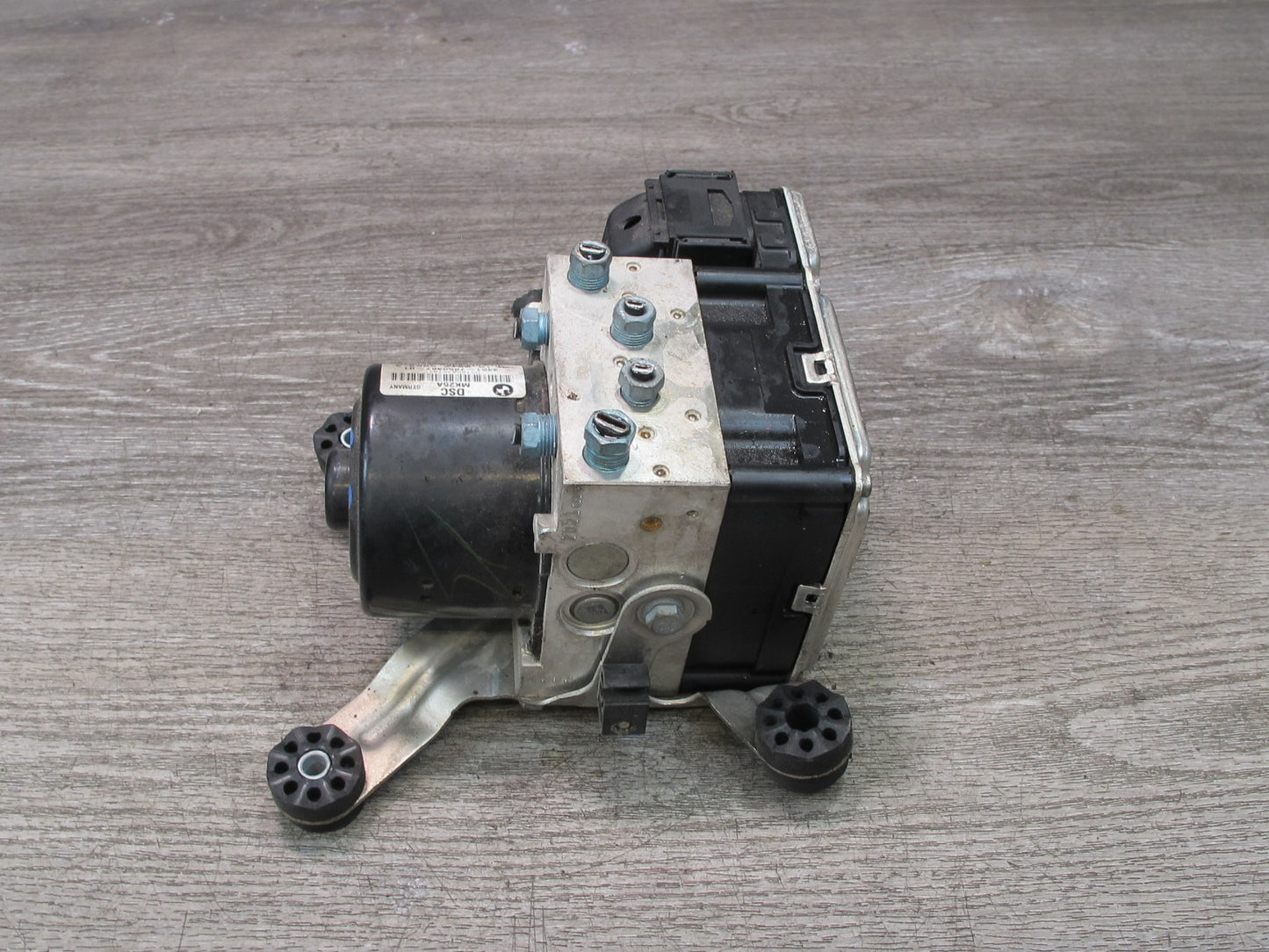 2012-2018 BMW F12 F13 M6 S63T ABS Pump Anti Lock Brake Pump Module DSC Unit