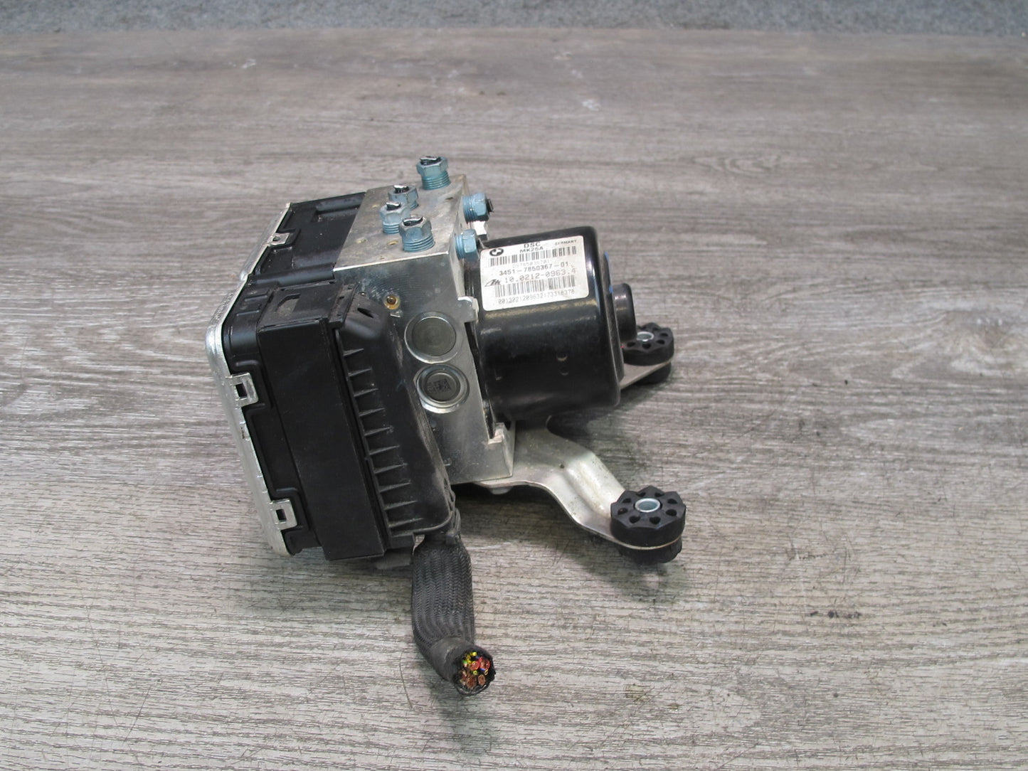 2012-2018 BMW F12 F13 M6 S63T ABS Pump Anti Lock Brake Pump Module DSC Unit