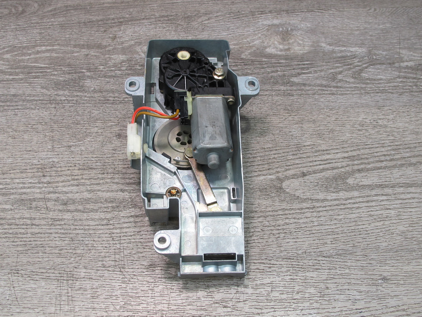 01-06 BMW E46 330ci Convertible Folding TOP Drive Motor Mechanism OEM