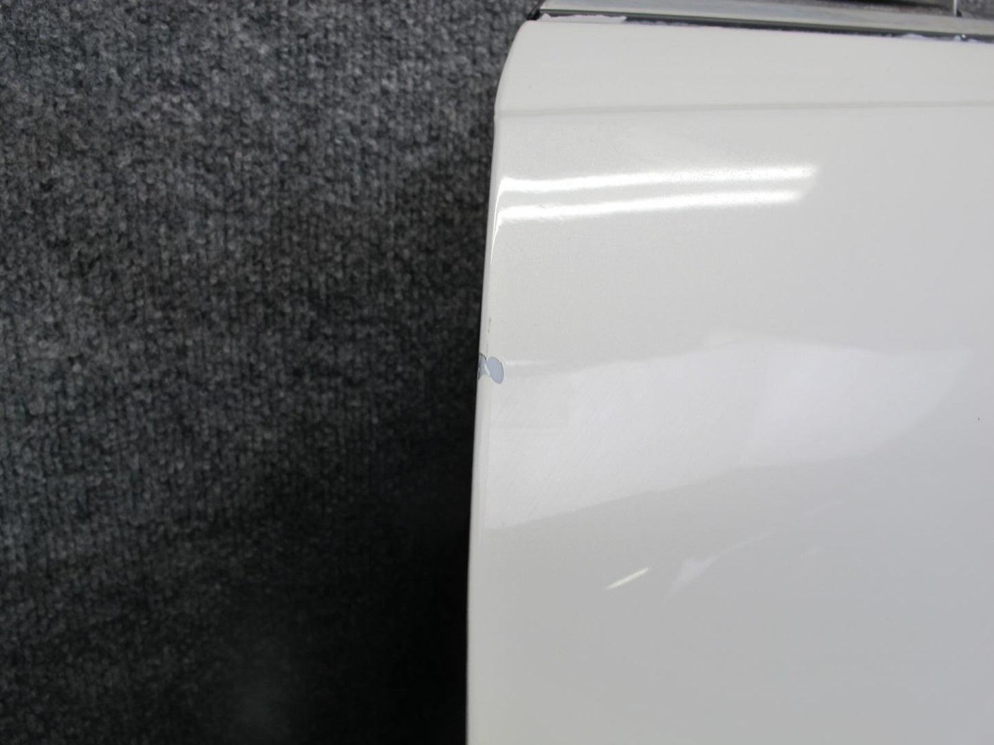 96-00 Toyota MARK2 JZX100 Tourer Front Left Door Shell Panel White Pearl 37k OEM