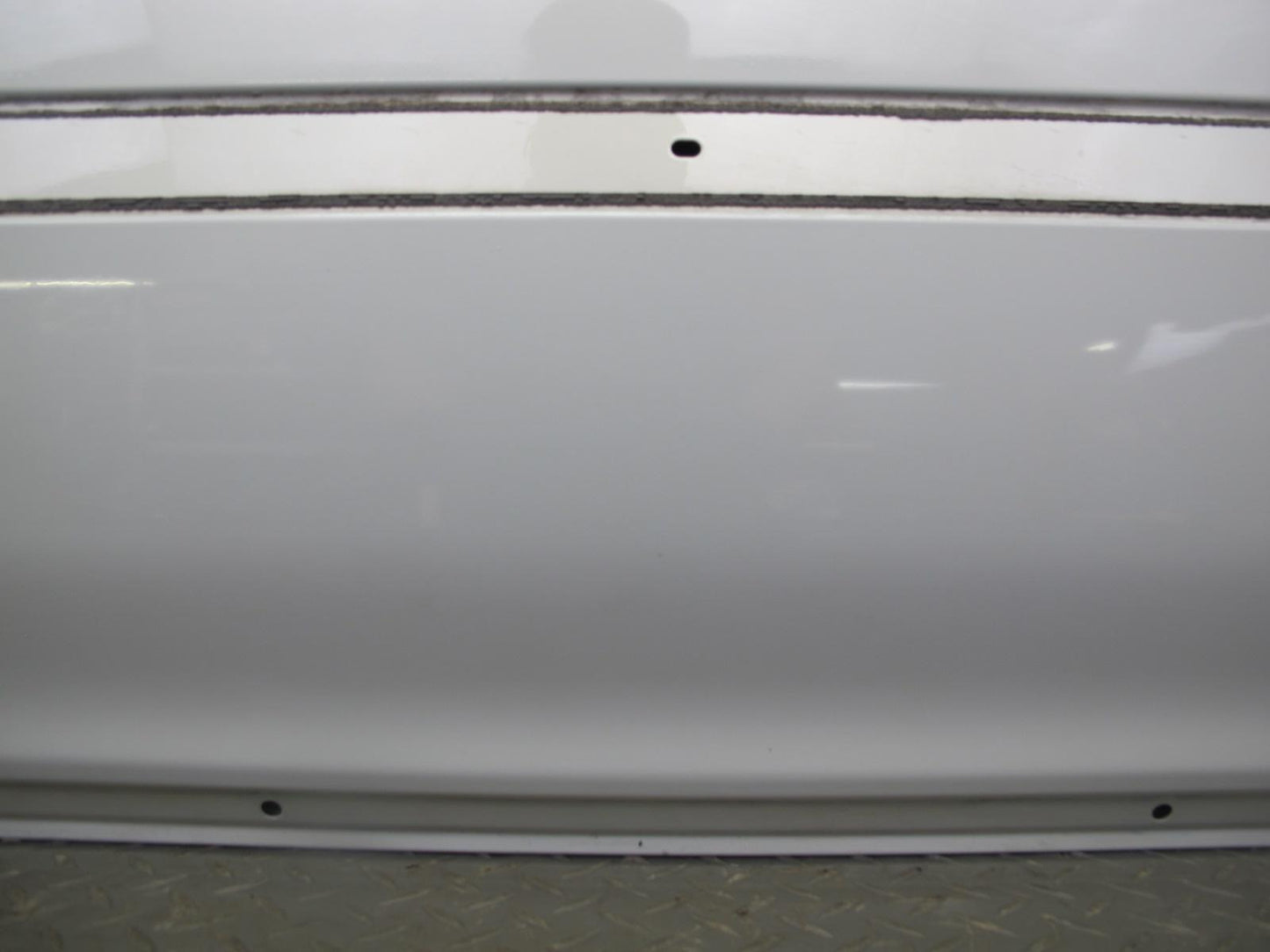 96-00 Toyota MARK2 JZX100 Tourer Front Left Door Shell Panel White Pearl 37k OEM