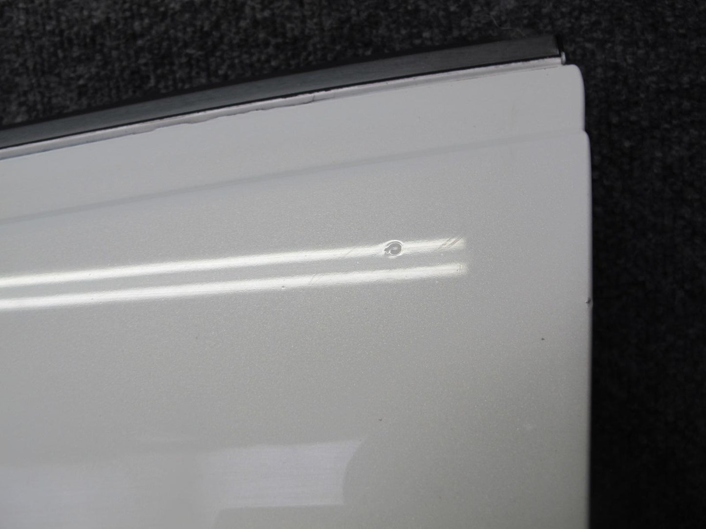 96-00 Toyota MARK2 JZX100 Tourer Front Left Door Shell Panel White Pearl 37k OEM