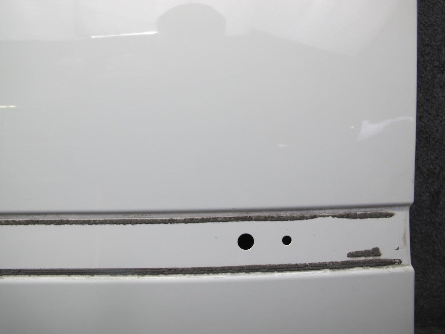 96-00 Toyota MARK2 JZX100 Tourer Front Left Door Shell Panel White Pearl 37k OEM