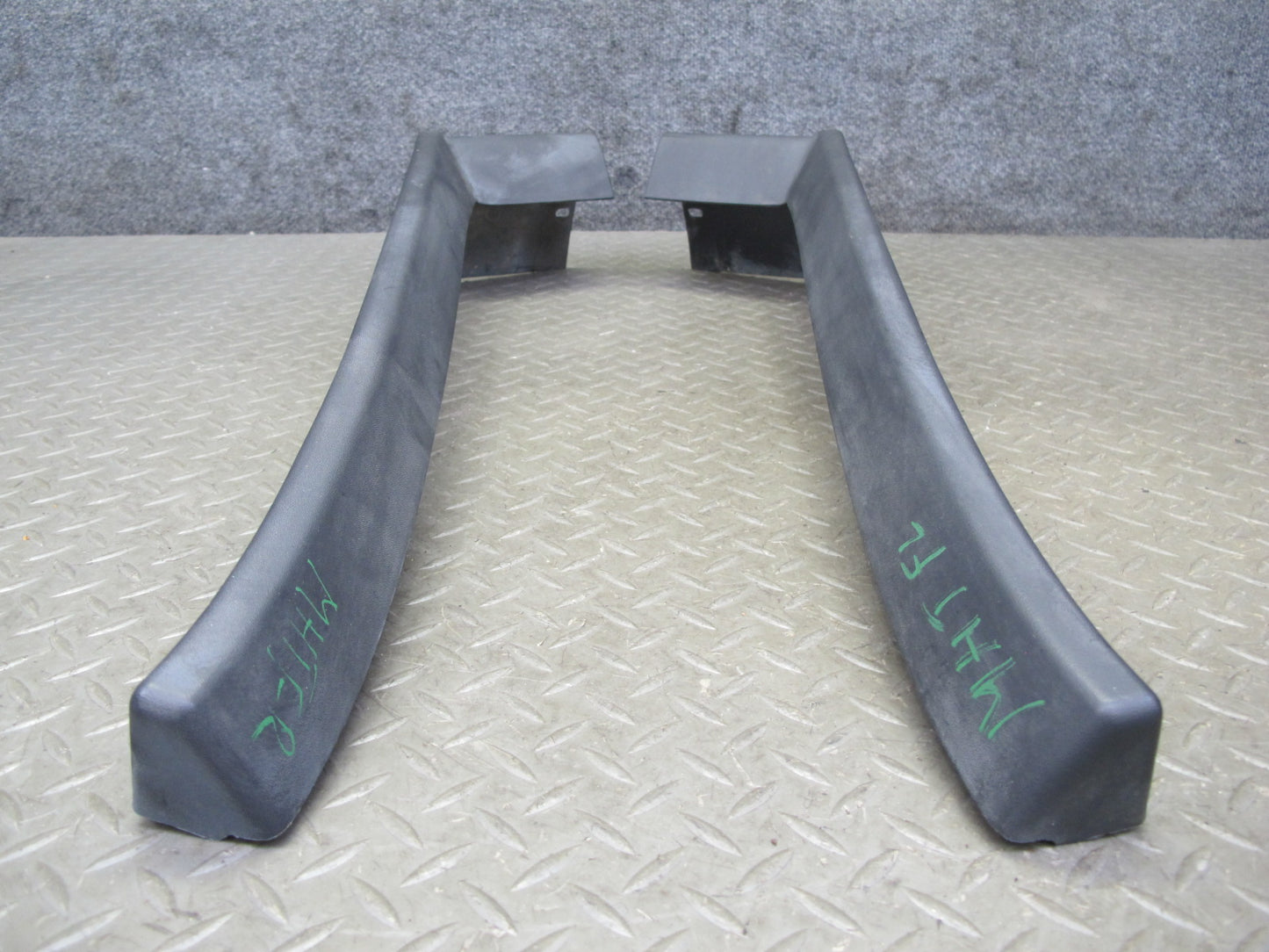 2003-2009 Hummer H2 Front Left & Right Side Fender Flare Wheel Arch Molding Set