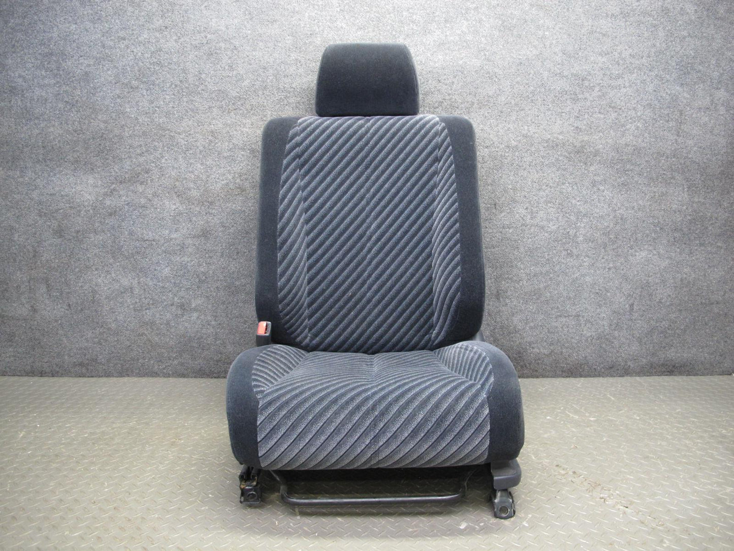 96-98 Toyota MARK2 JZX100 Tourer Front & Rear Cloth Seat Set 37k Miles OEM