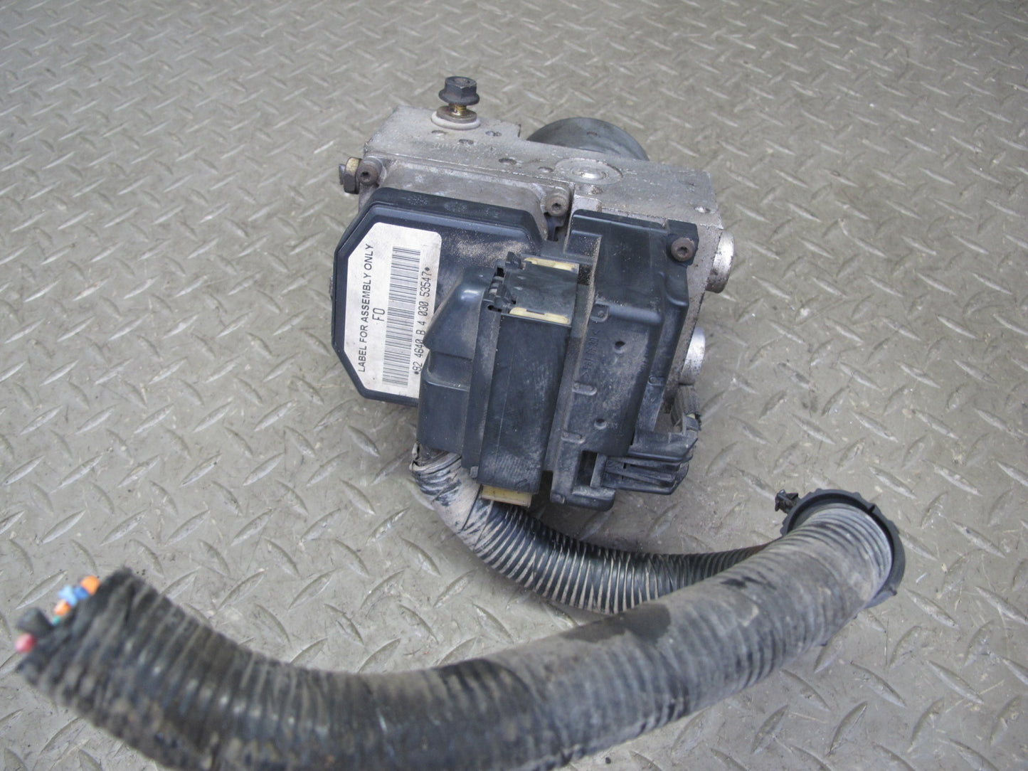 2003-2007 Hummer H2 ABS Anti Lock Brake Actuator Pump Motor Unit Module