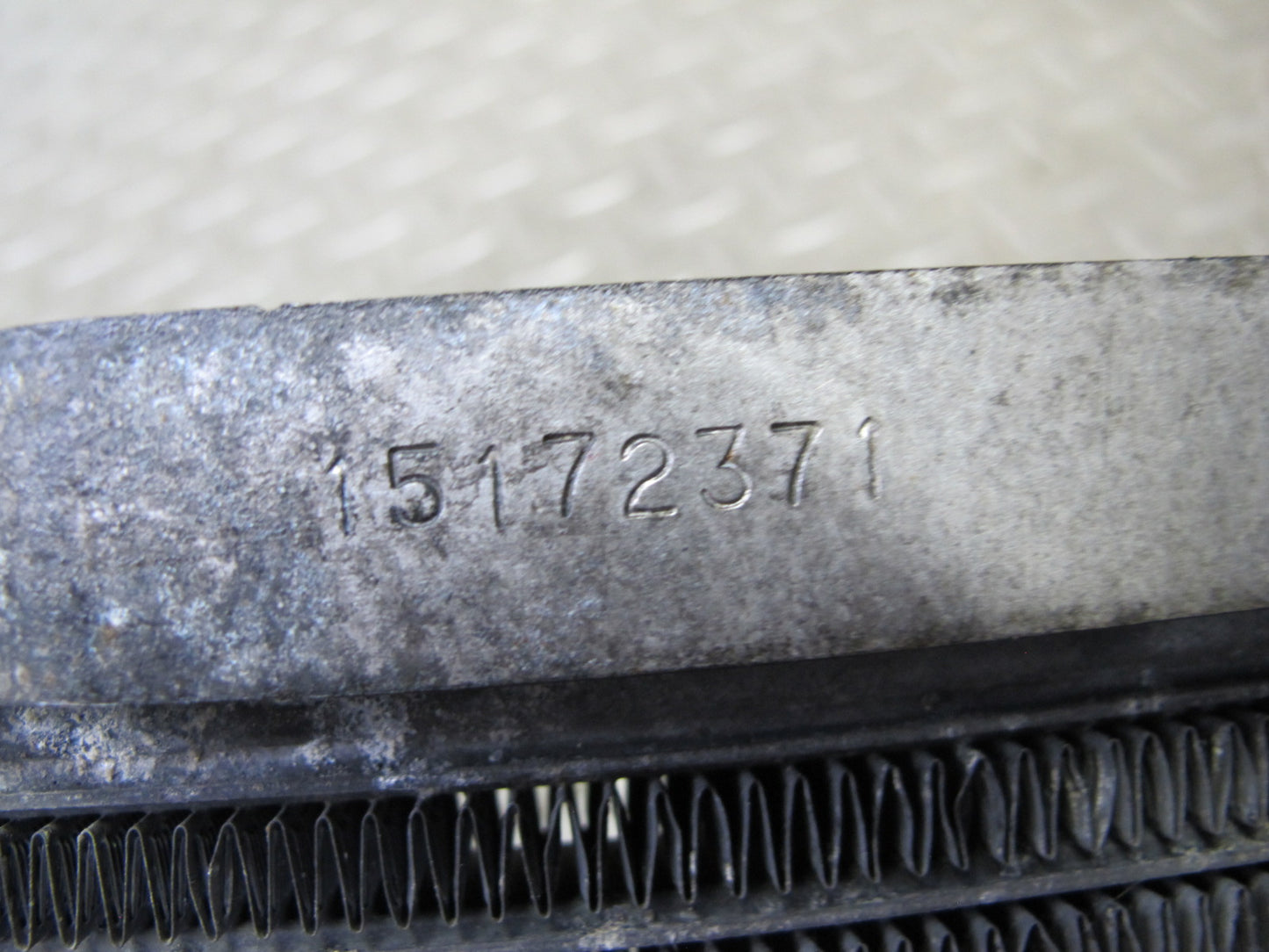 2003-2007 Hummer H2 6.0L Automatic Transmission Oil Fluid Cooler W/ Bracket