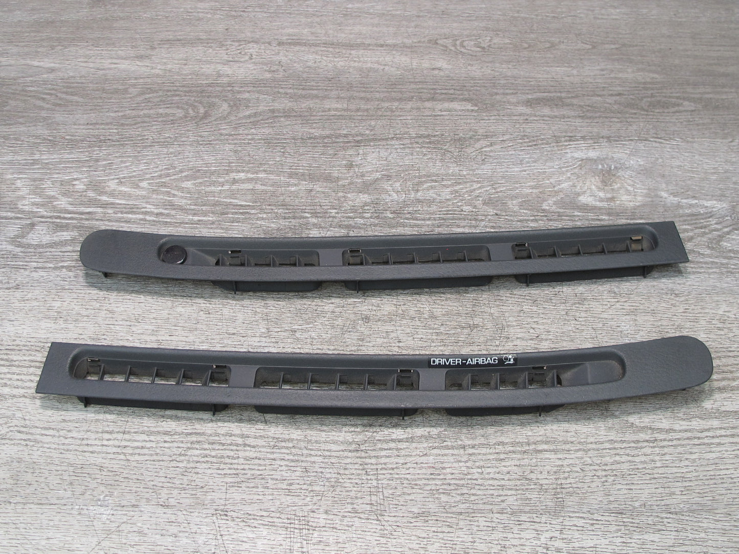 90-95 Nissan Z32 300ZX Dash Front Windshield Defrost Air Vent Grille Set OEM