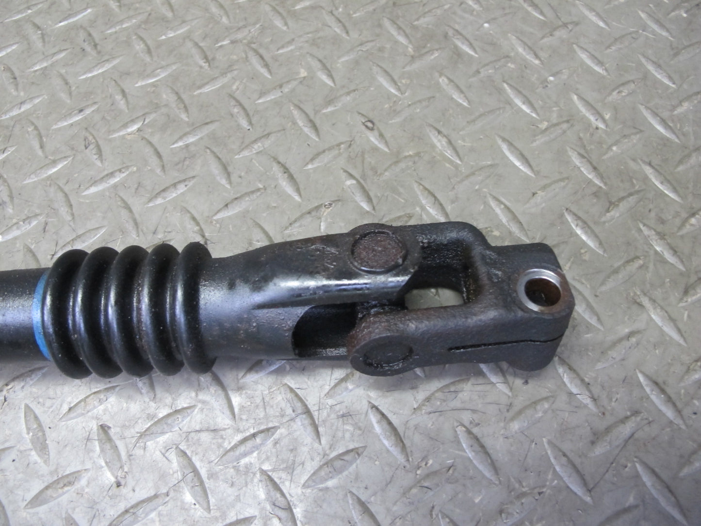 2003-2007 Hummer H2 Steering Column Intermediate U Joint Linkage Shaft