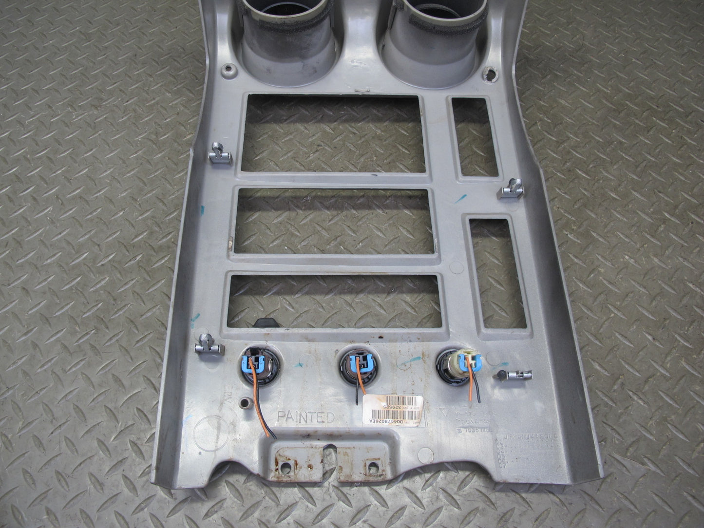 2003-2004 Hummer H2FRONT Dash Center Console Radio Panel Trim Bezel