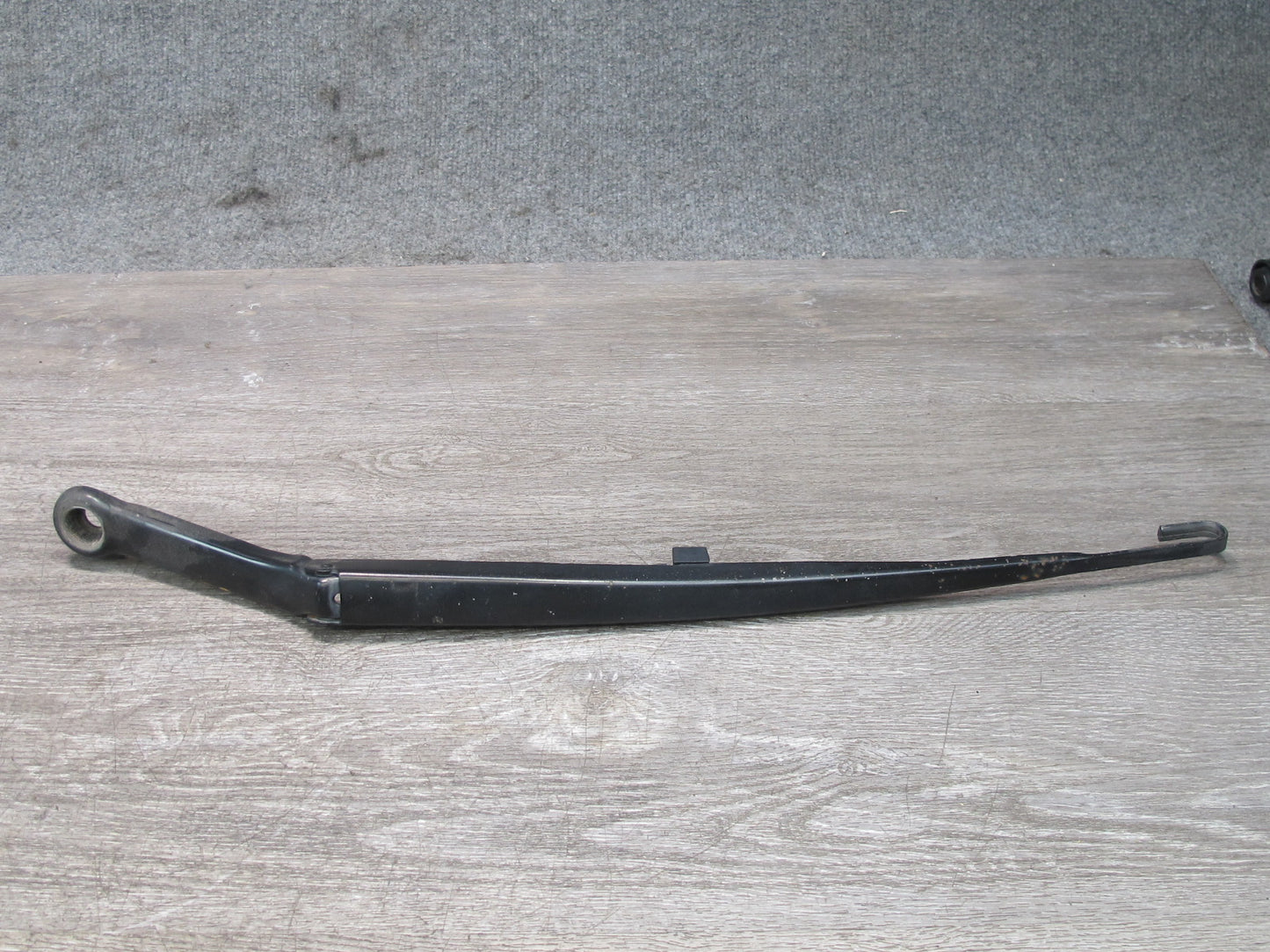 01-06 BMW E46 330ci Coupe Convertible Left & Right Windshield Wiper Arm Set OEM