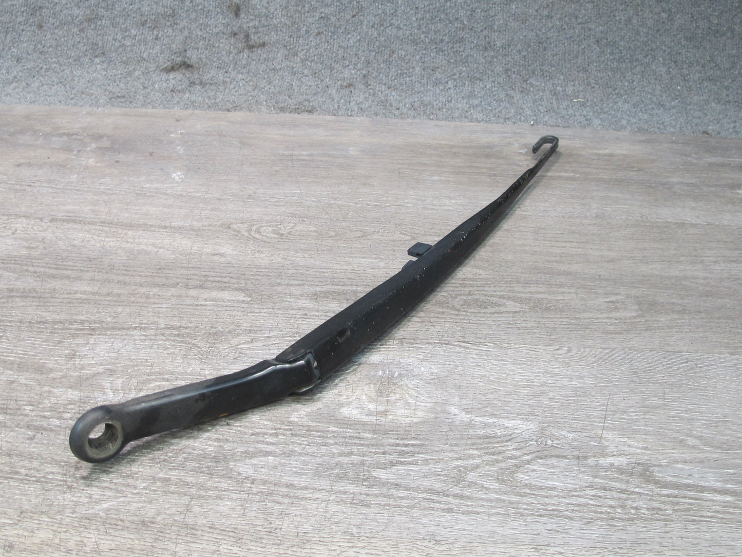 01-06 BMW E46 330ci Coupe Convertible Left & Right Windshield Wiper Arm Set OEM