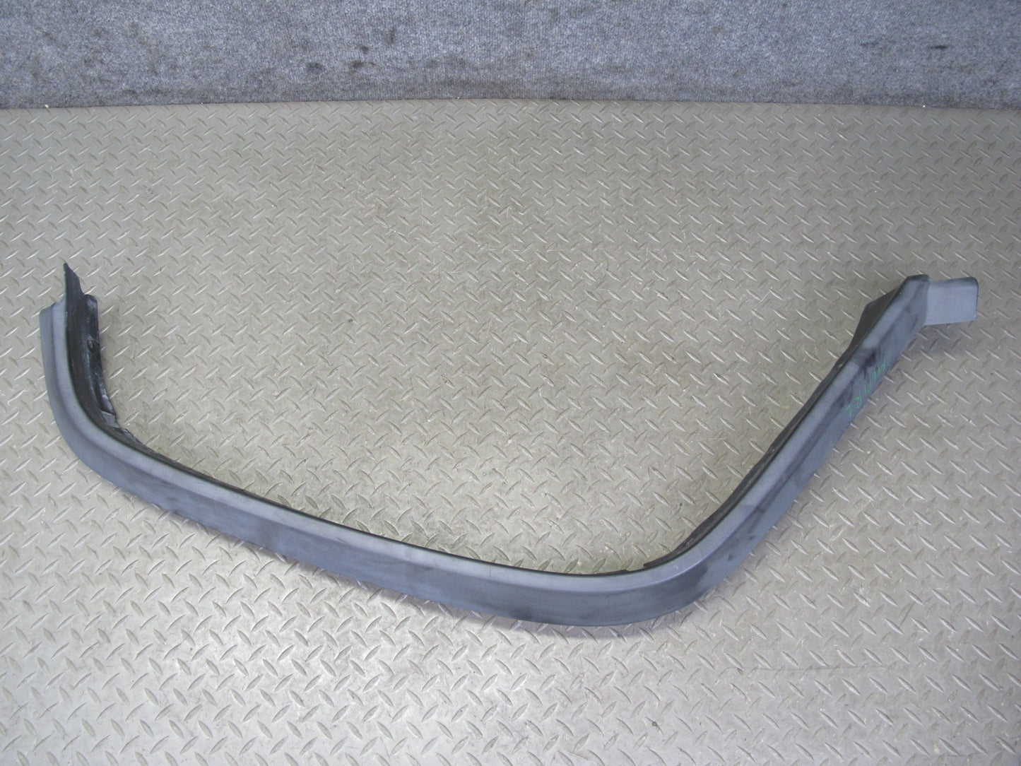 2003-2009 Hummer H2 Rear Right & Left Side Fender Wheel Flare Molding Set