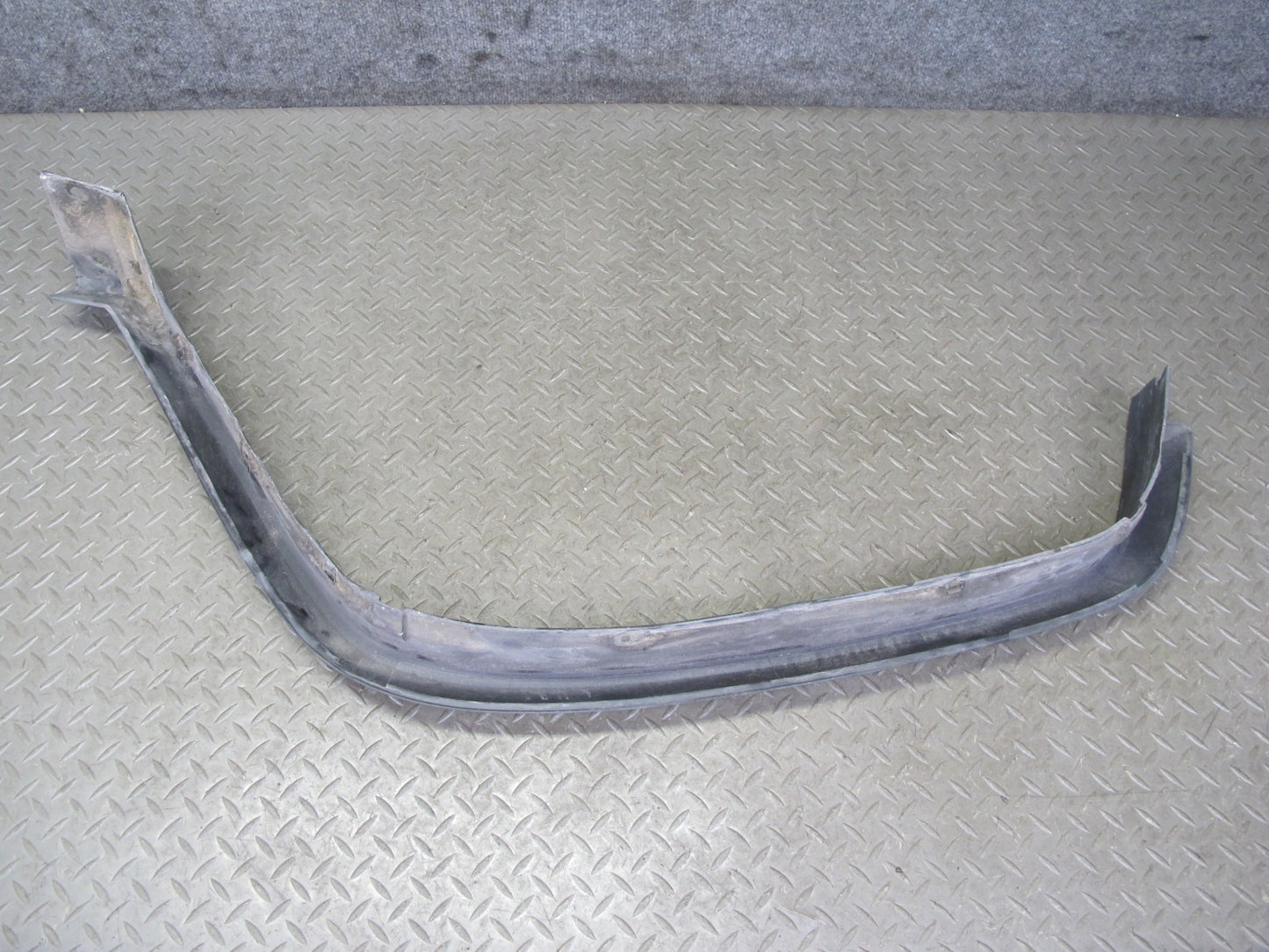 2003-2009 Hummer H2 Rear Right & Left Side Fender Wheel Flare Molding Set