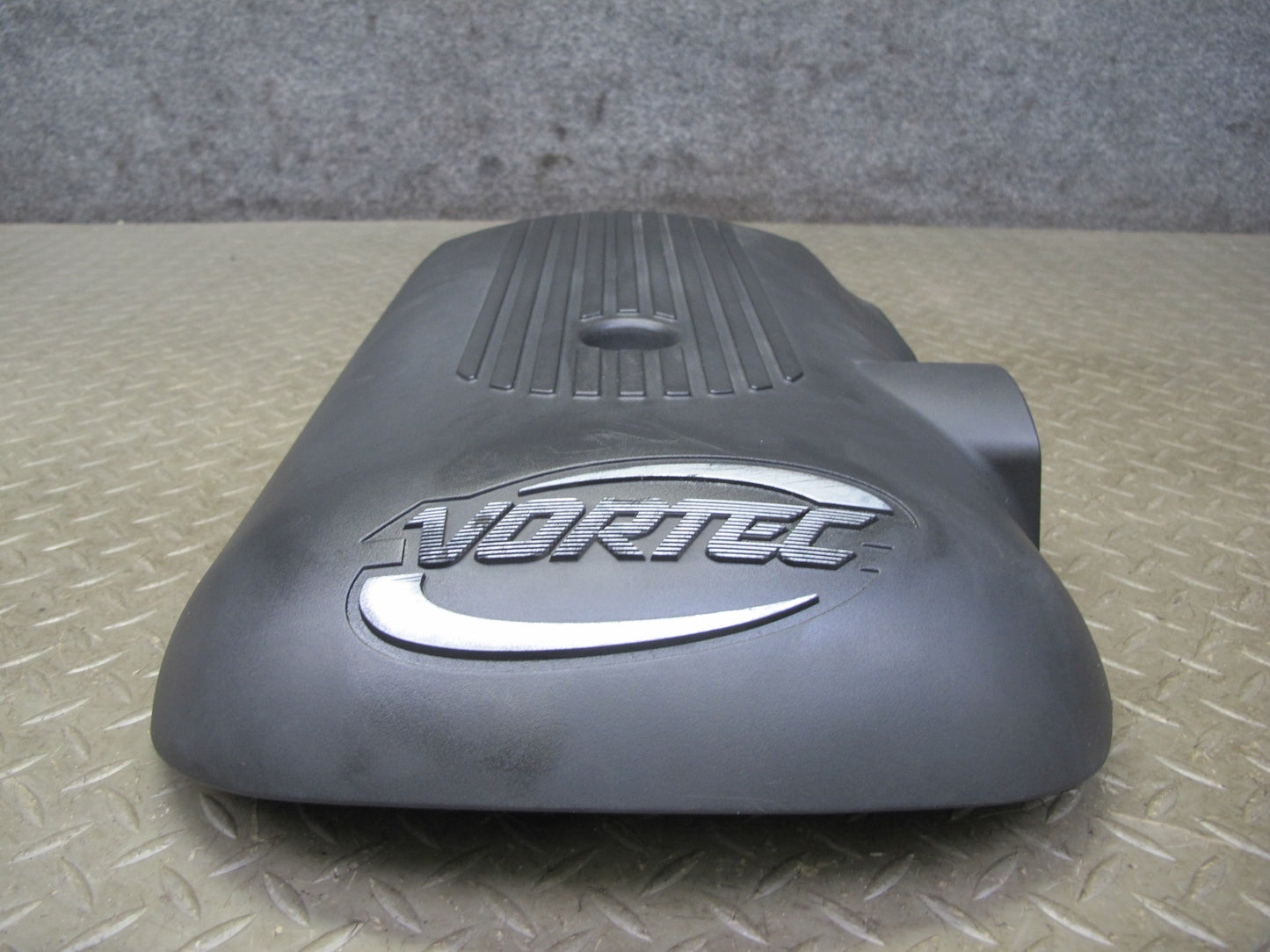 2003-2007 Hummer H2 6.2L V8 Front Engine Motor Shield Plastic Cover Panel Trim