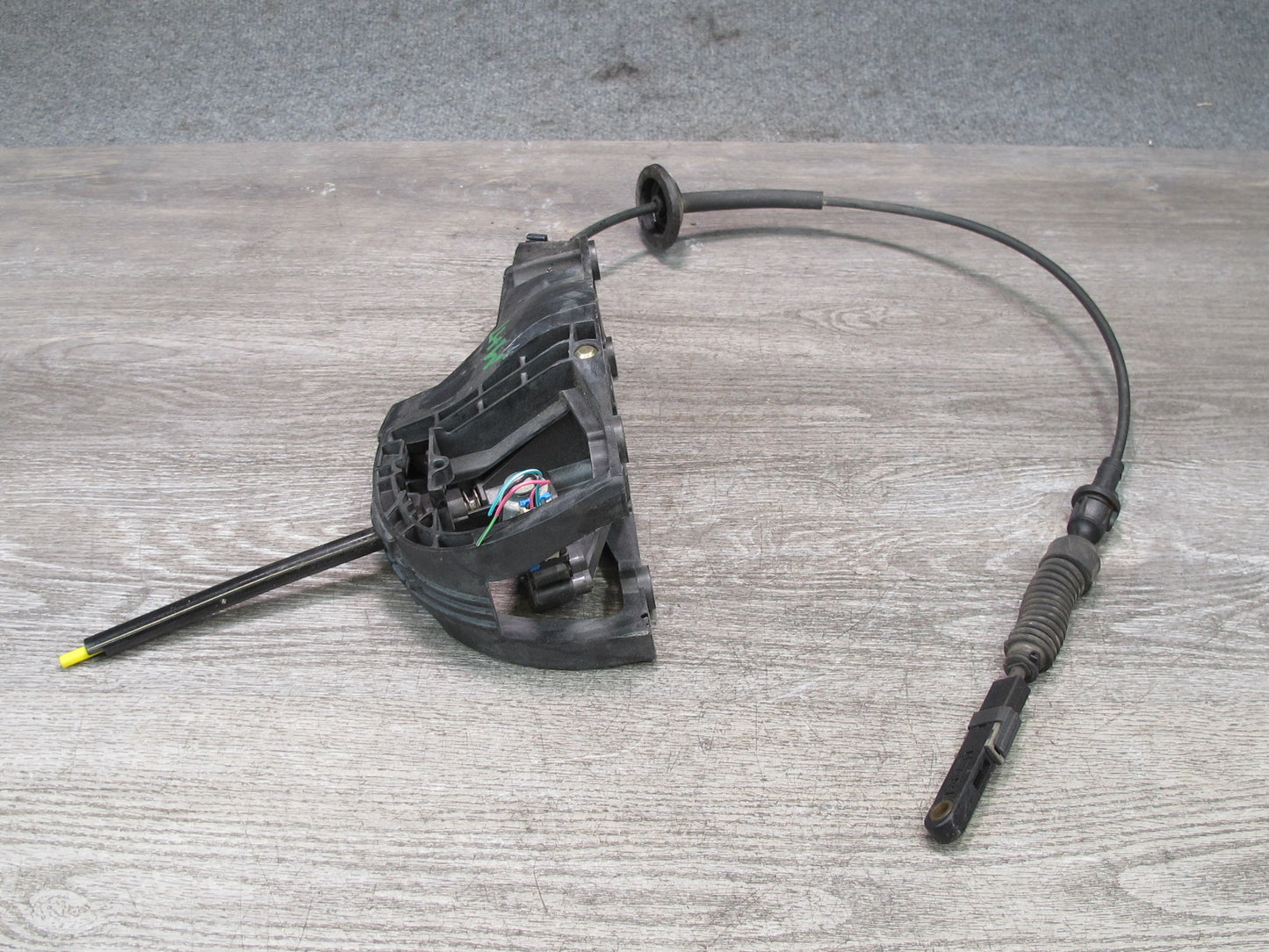 2003-2007 Hummer H2 A/T Automatic Transmission Gear Shifter Selector W/ Cable