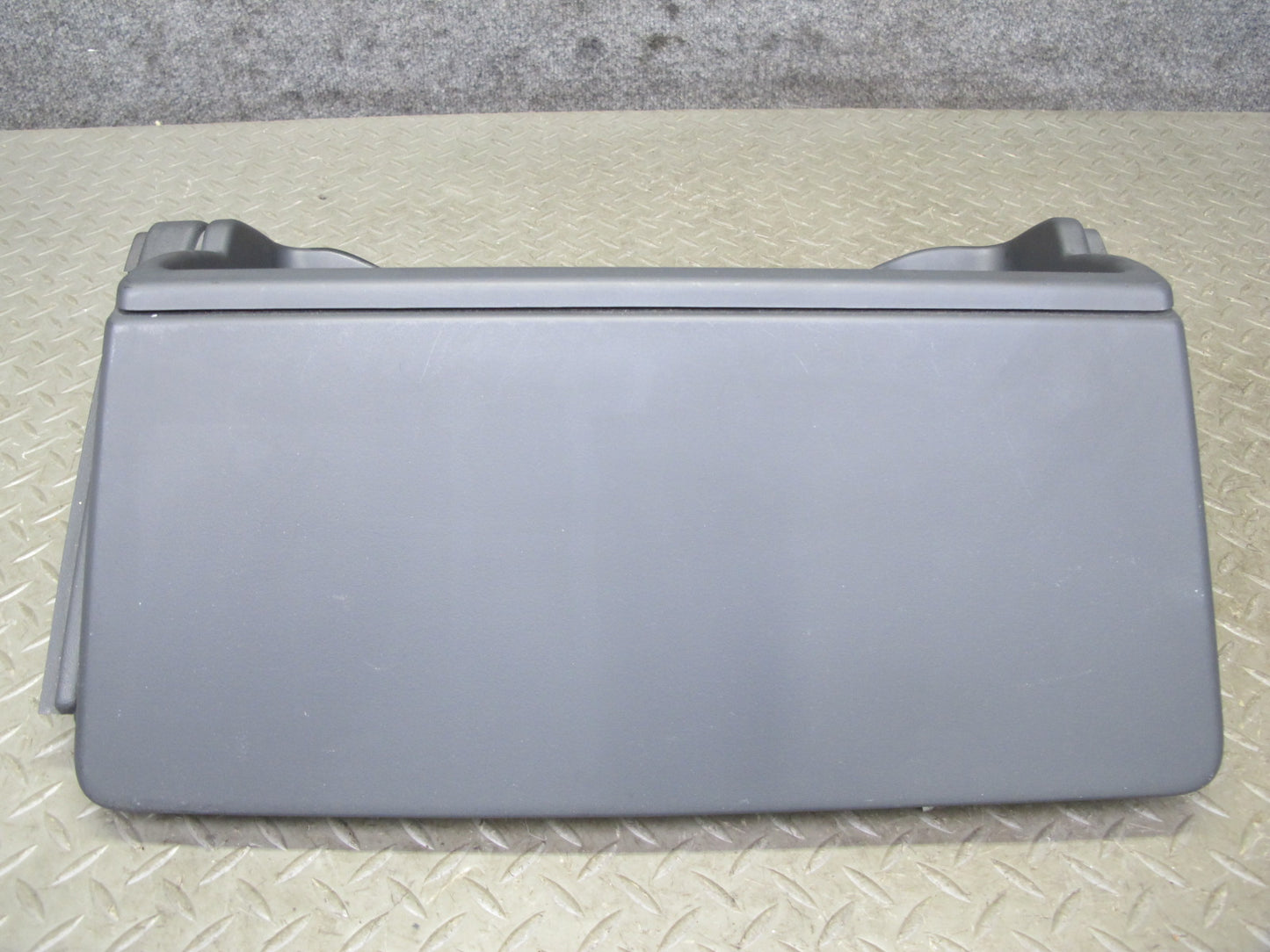 2003-2007 Hummer H2 Dash Instrument Panel Speedometer Trim Bezel Panel 15177439