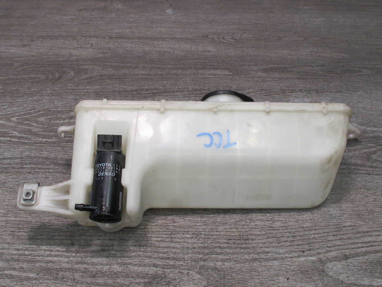 95-97 Toyota Celsior Secondary Windshield Washer Fluid Reservoir Tank w Pump OEM