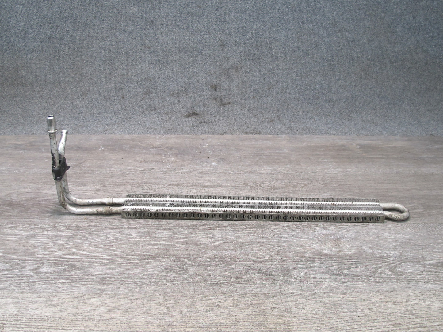 08-13 BMW E82 E88 135i Power Steering Oil Cooler Radiator 7540810 OEM