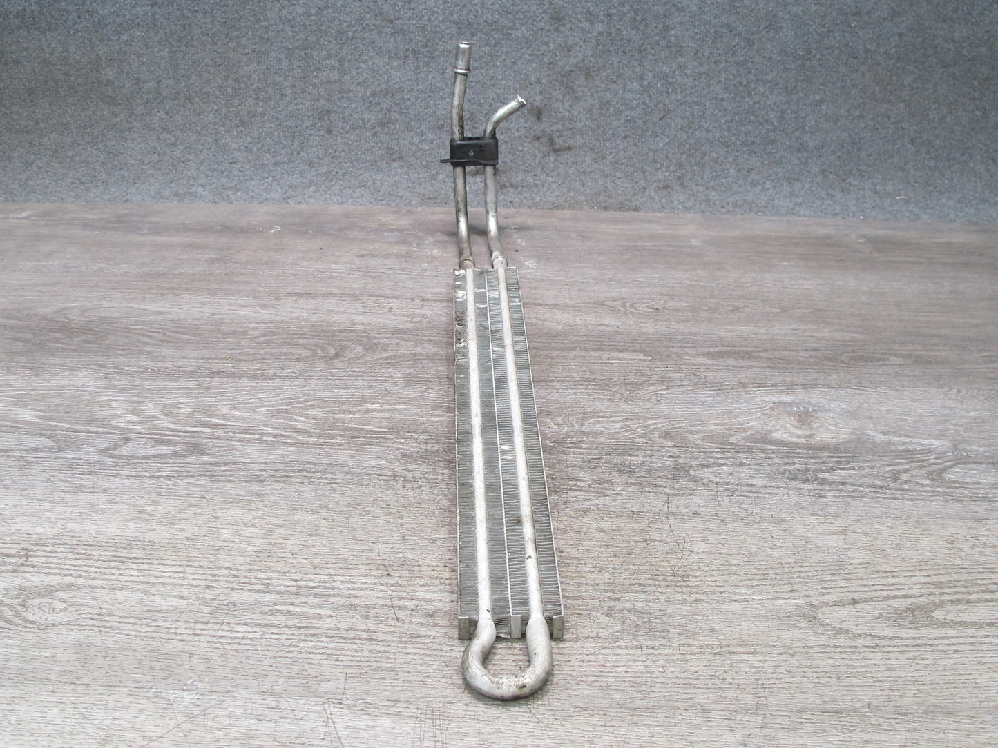 08-13 BMW E82 E88 135i Power Steering Oil Cooler Radiator 7540810 OEM