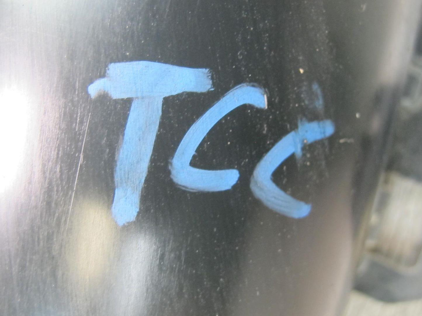 95-00 Toyota Celsior UCF20 RHD Fuel Evap Vapor Charcoal Canister 77740-50052 OEM