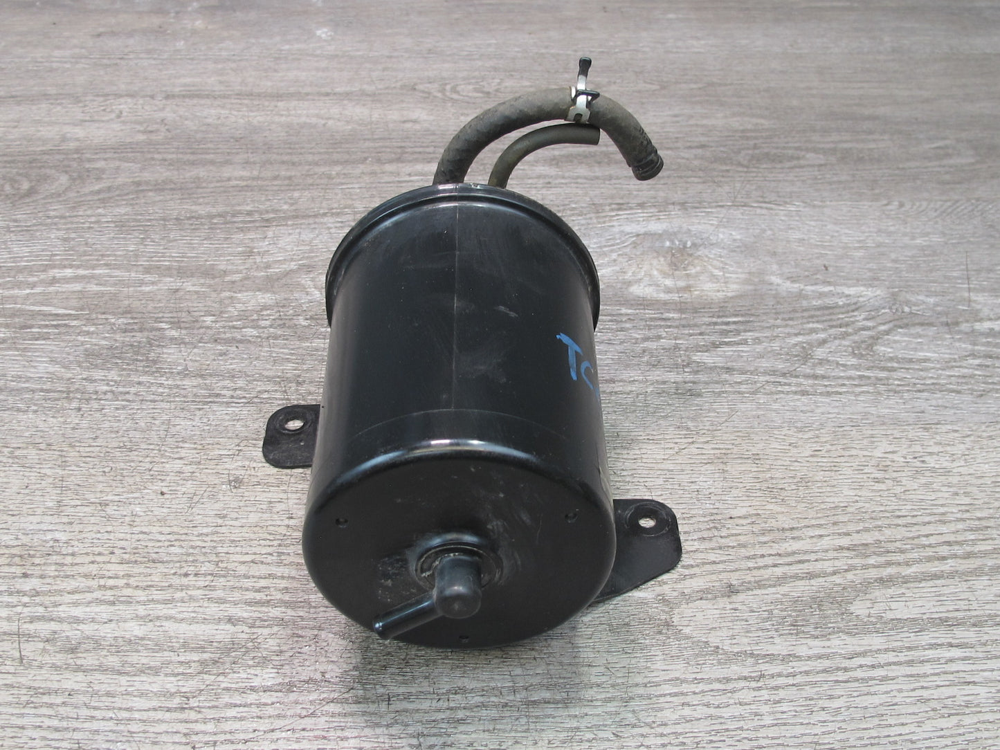 95-00 Toyota Celsior UCF20 RHD Fuel Evap Vapor Charcoal Canister 77740-50052 OEM