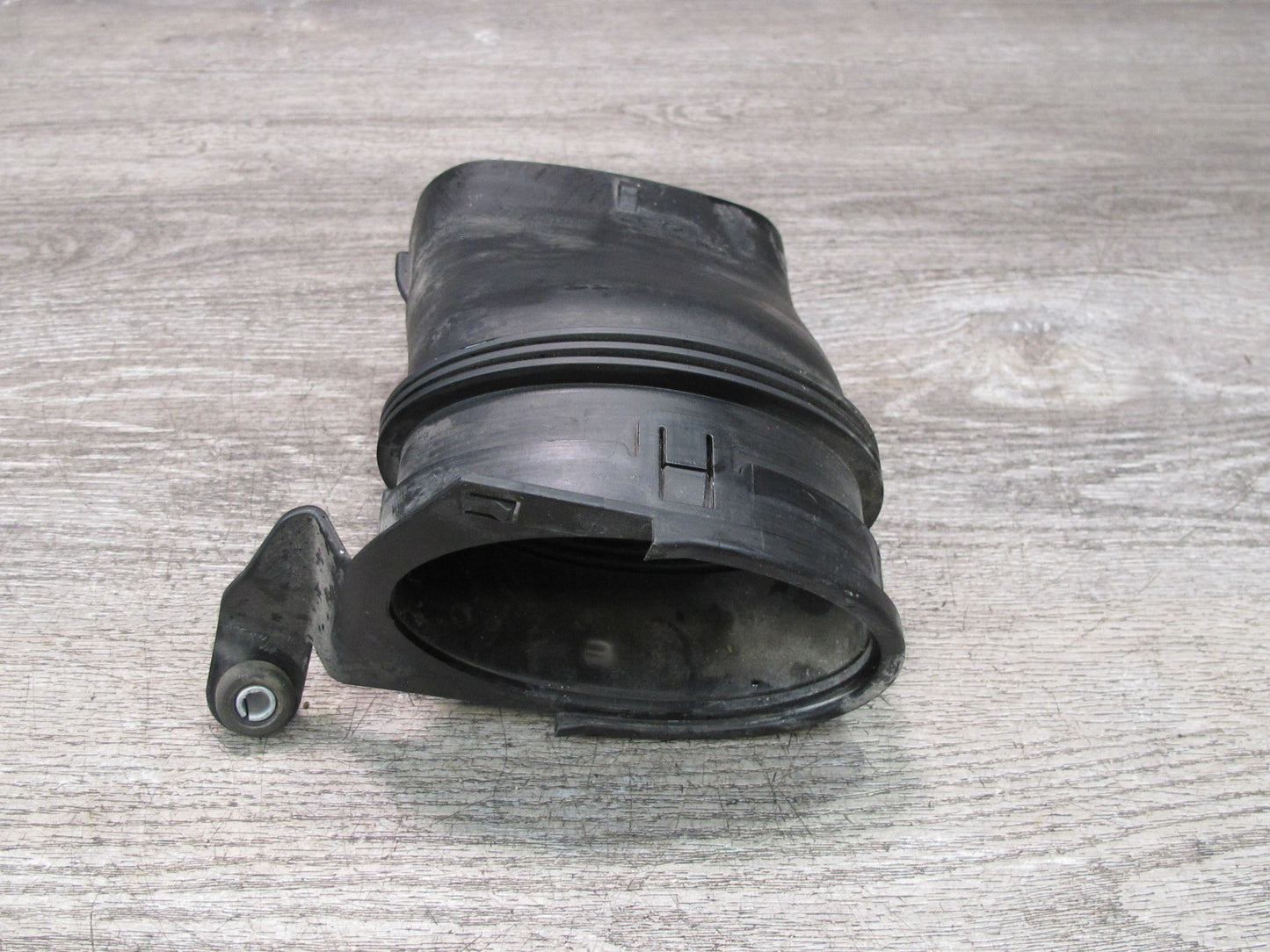 11-17 BMW F25 X3 Air Intake Inlet Duct Pipe Line 7601870 OEM