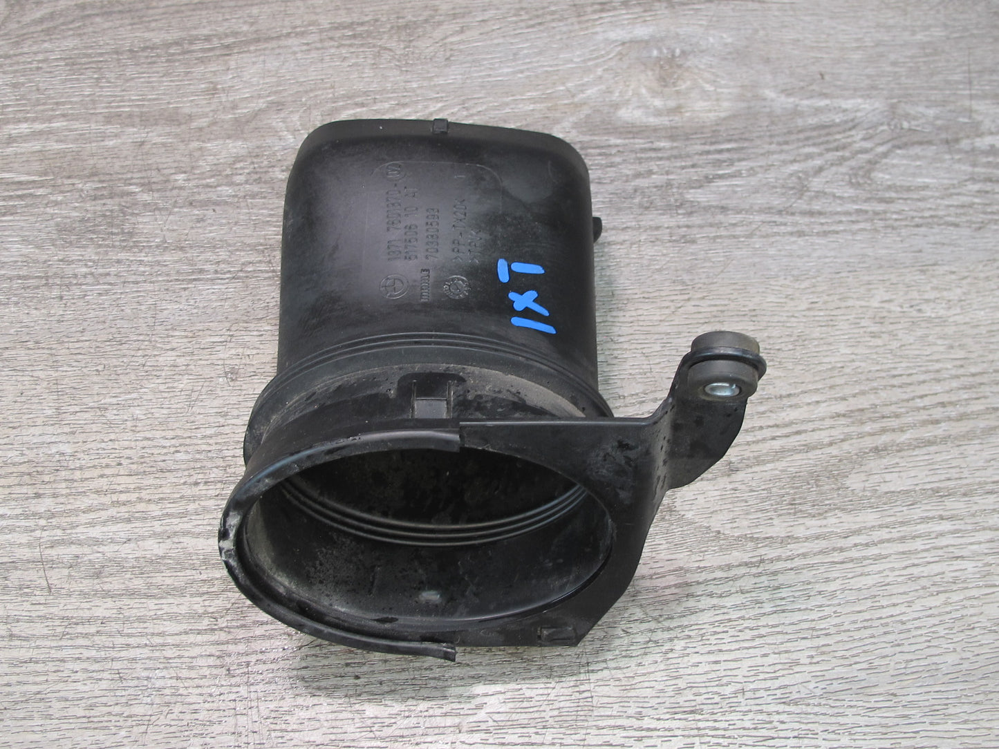 11-17 BMW F25 X3 Air Intake Inlet Duct Pipe Line 7601870 OEM