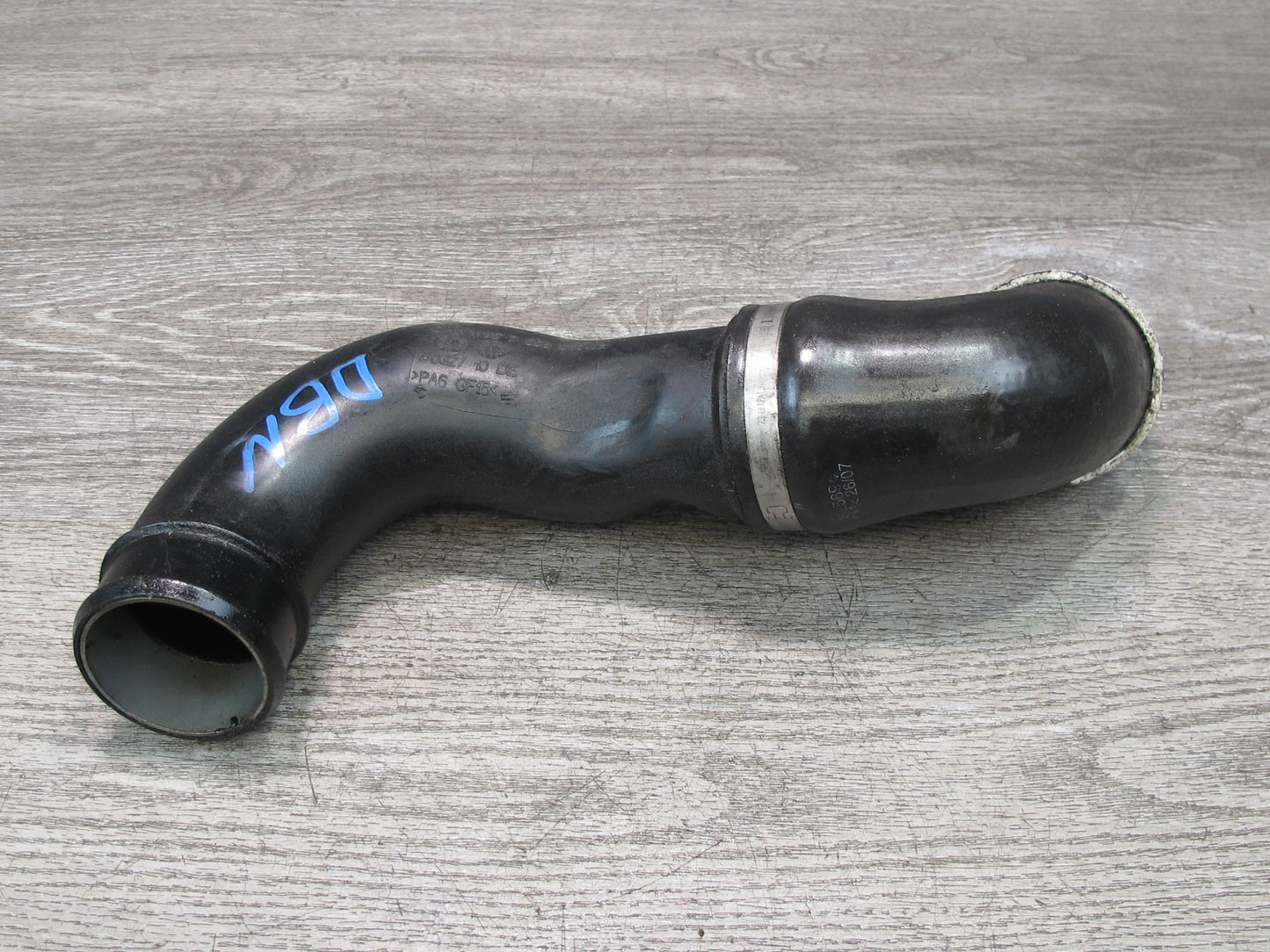 08-13 BMW E82 E88 135i Turbo Air Intake Charge Hose Pipe Line 7556553 OEM