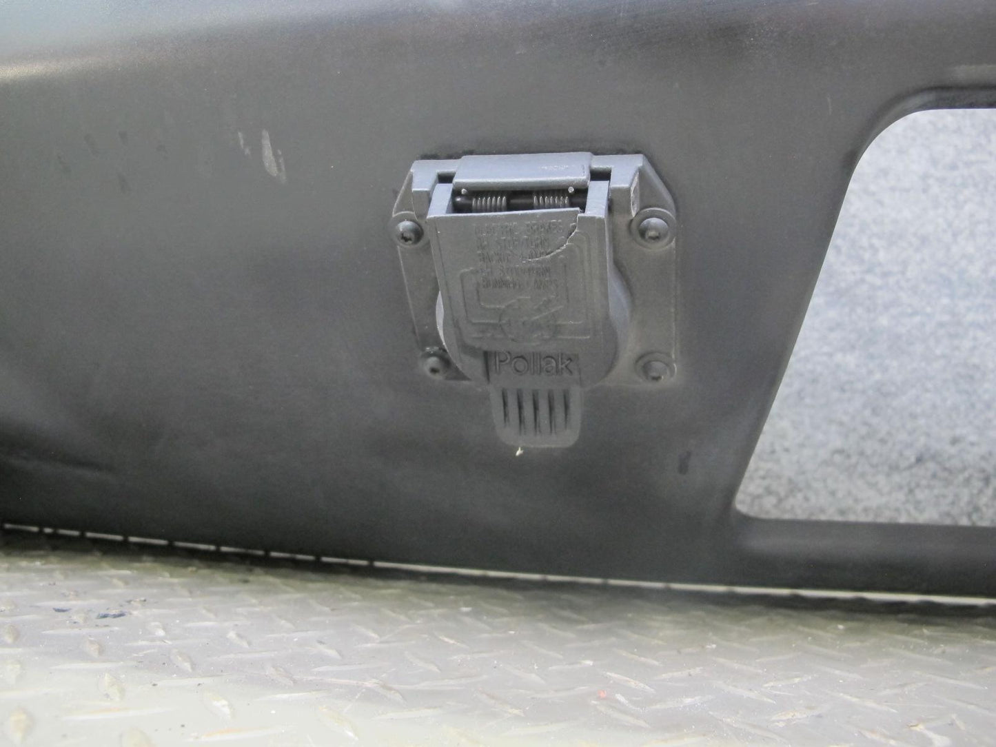 2003-2005 Hummer H2 Rear Bumper Panel Cover Assembly