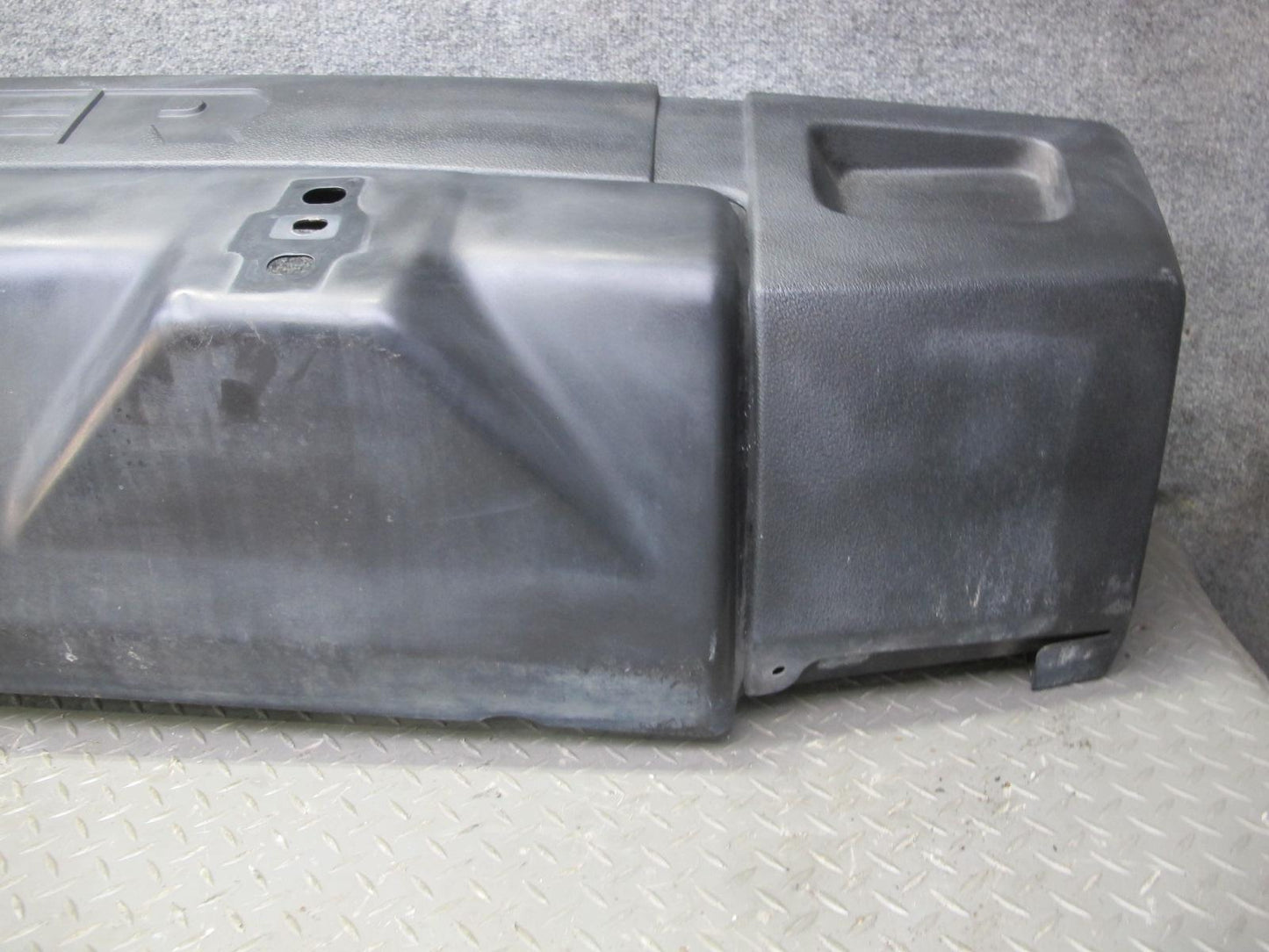 2003-2005 Hummer H2 Rear Bumper Panel Cover Assembly