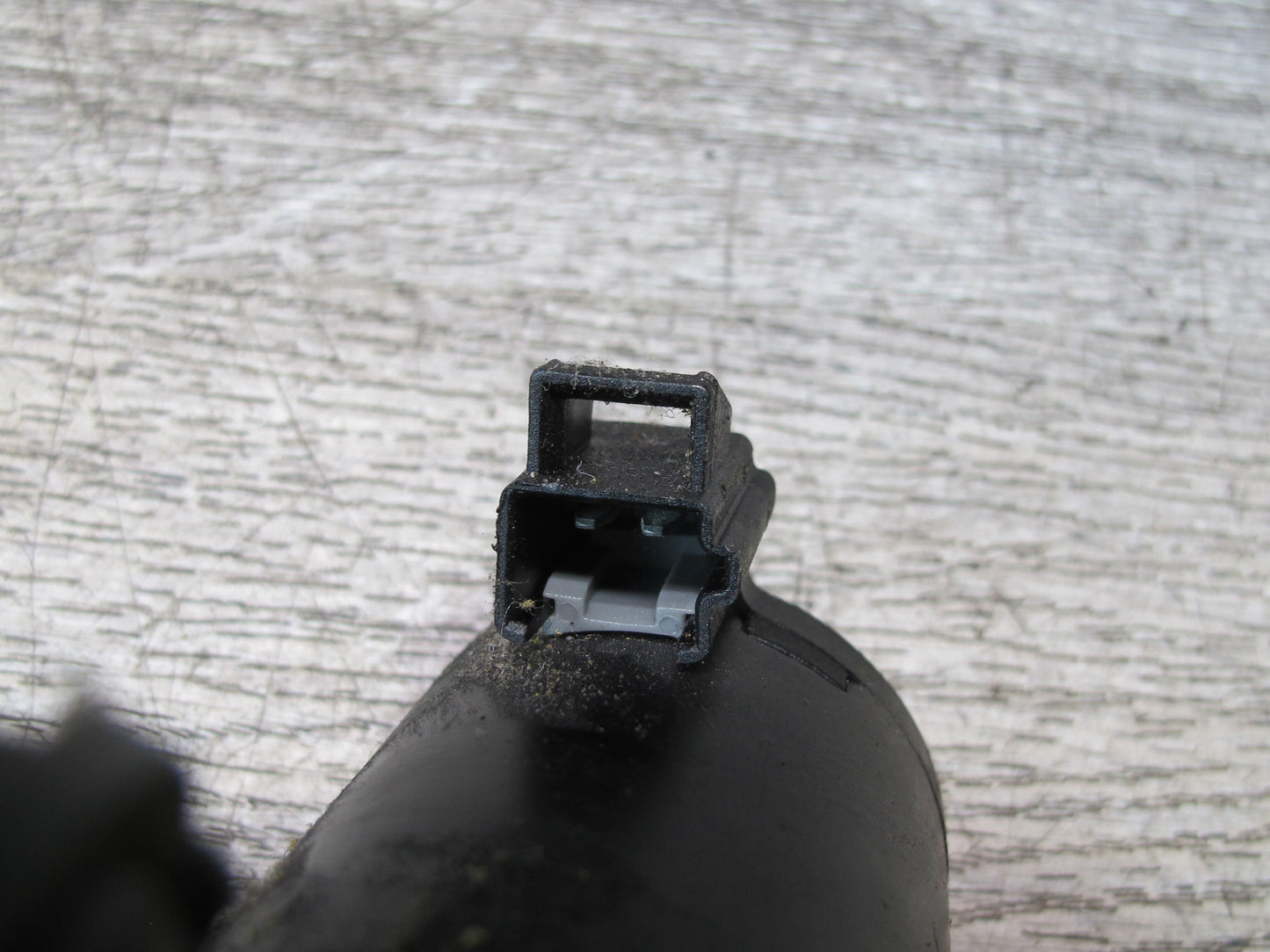 2003-2007 Hummer H2 Front Right Pass Side Seat Lower Frame Lumbar Motors Set