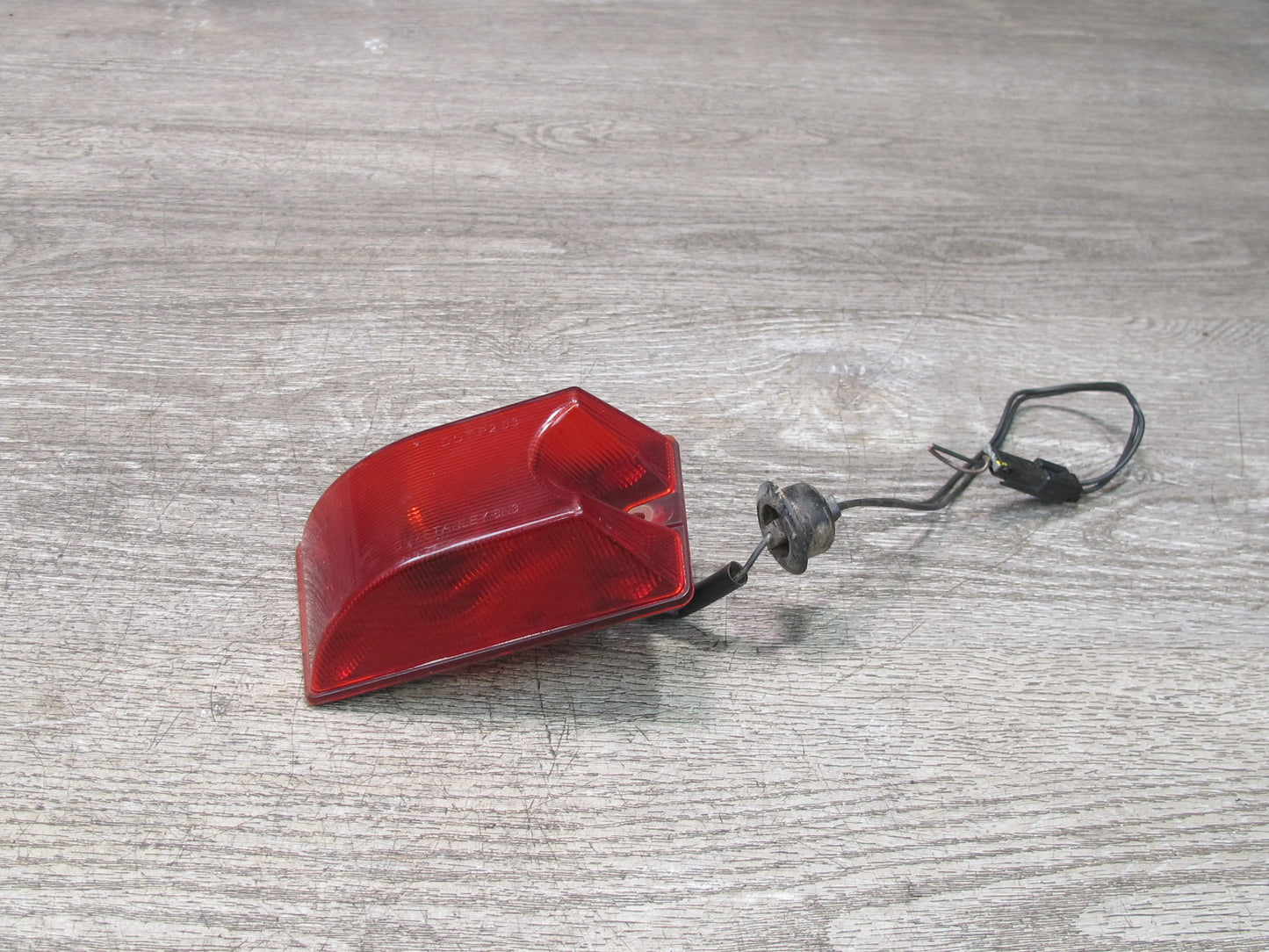 2003-2009 Hummer H2 Rear Roof Clearance Marker Light Lamp Set of 2