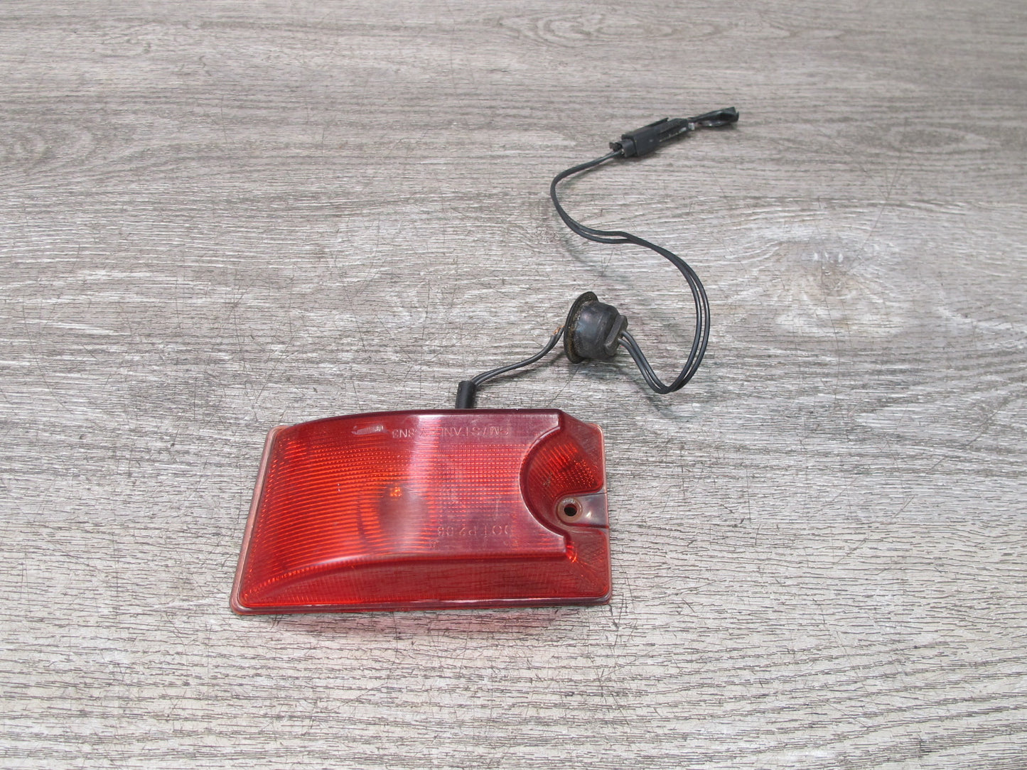 2003-2009 Hummer H2 Rear Roof Clearance Marker Light Lamp Set of 2