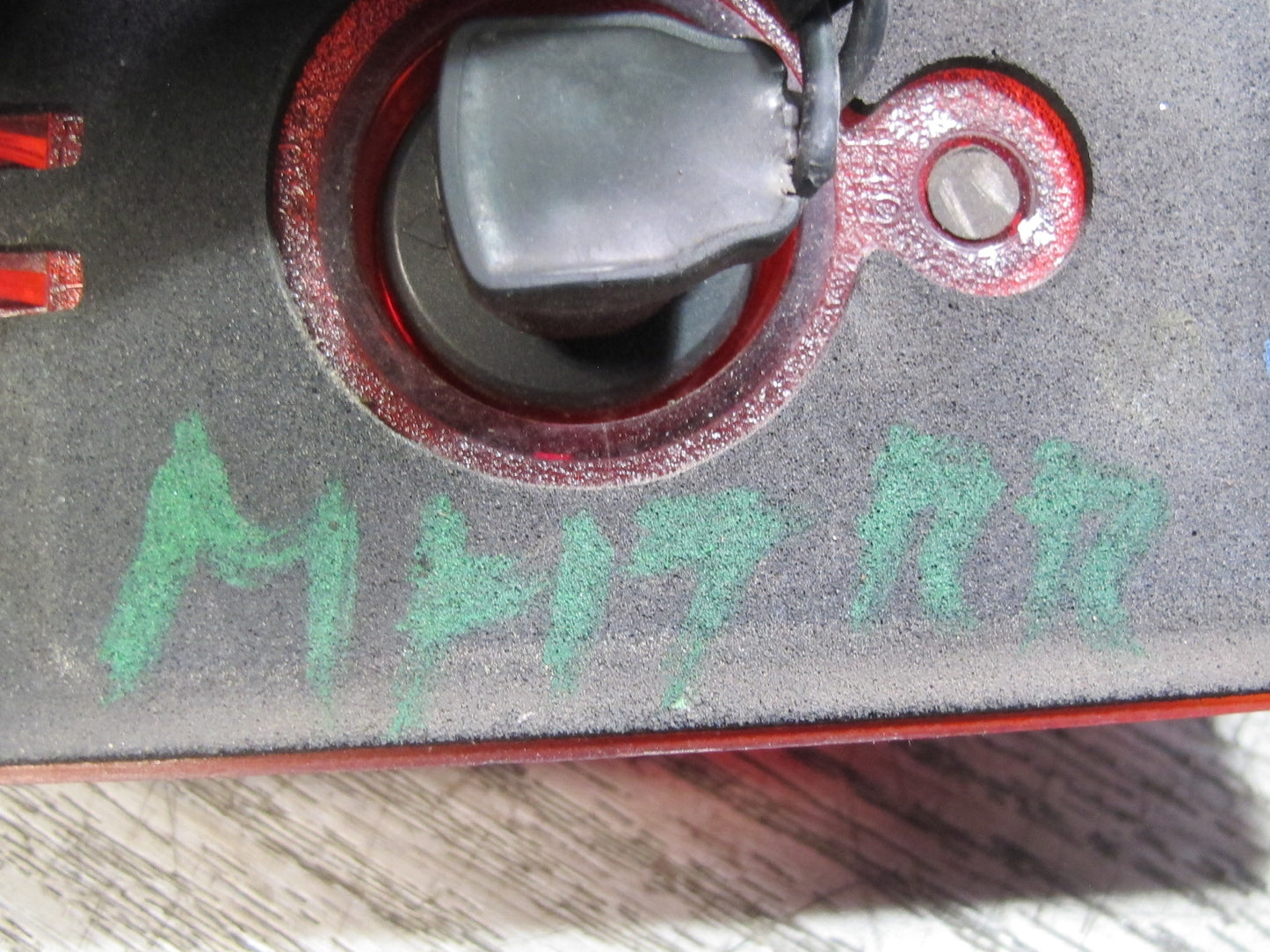 2003-2009 Hummer H2 Rear Roof Clearance Marker Light Lamp Set of 2